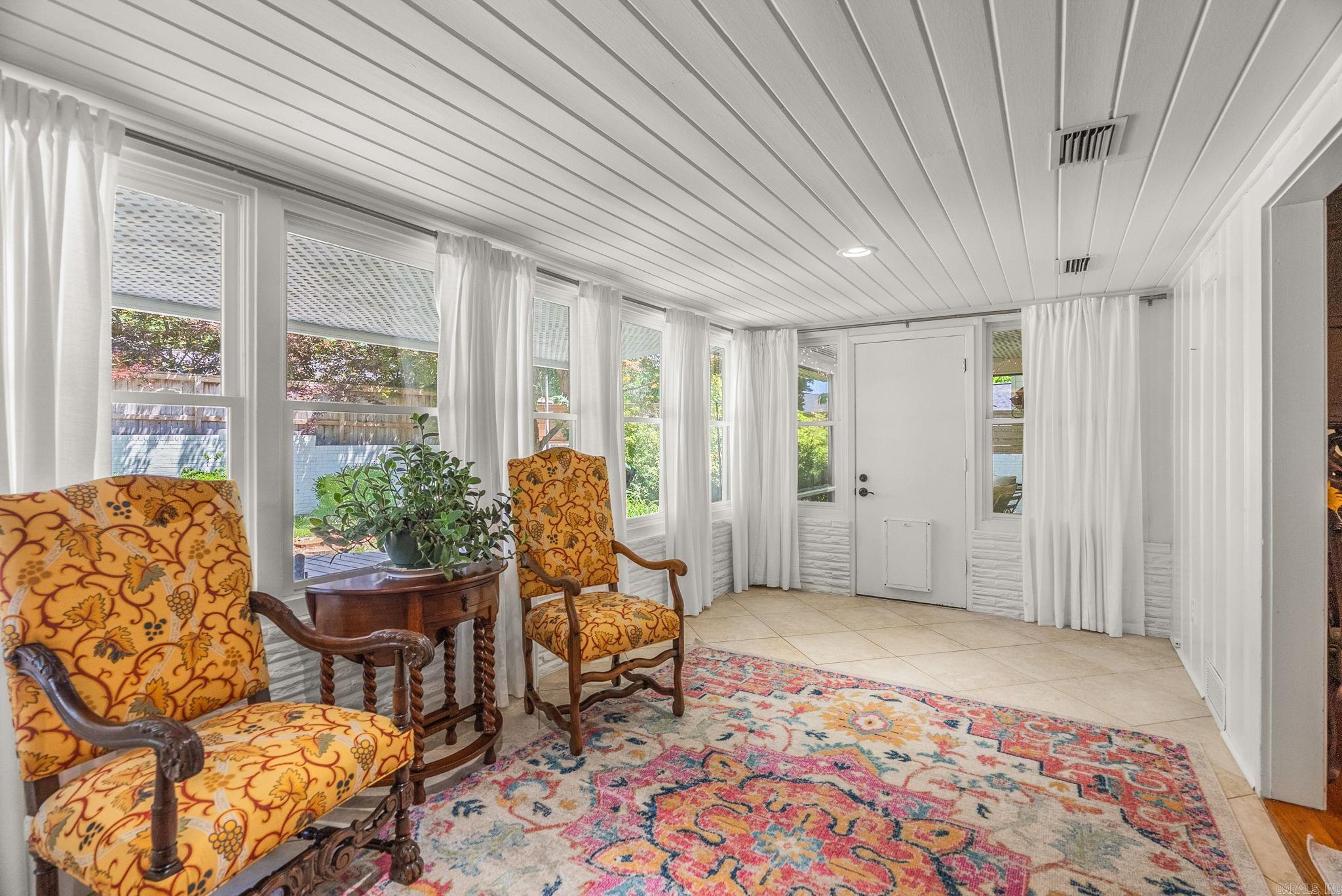GRANDVIEW - Residential