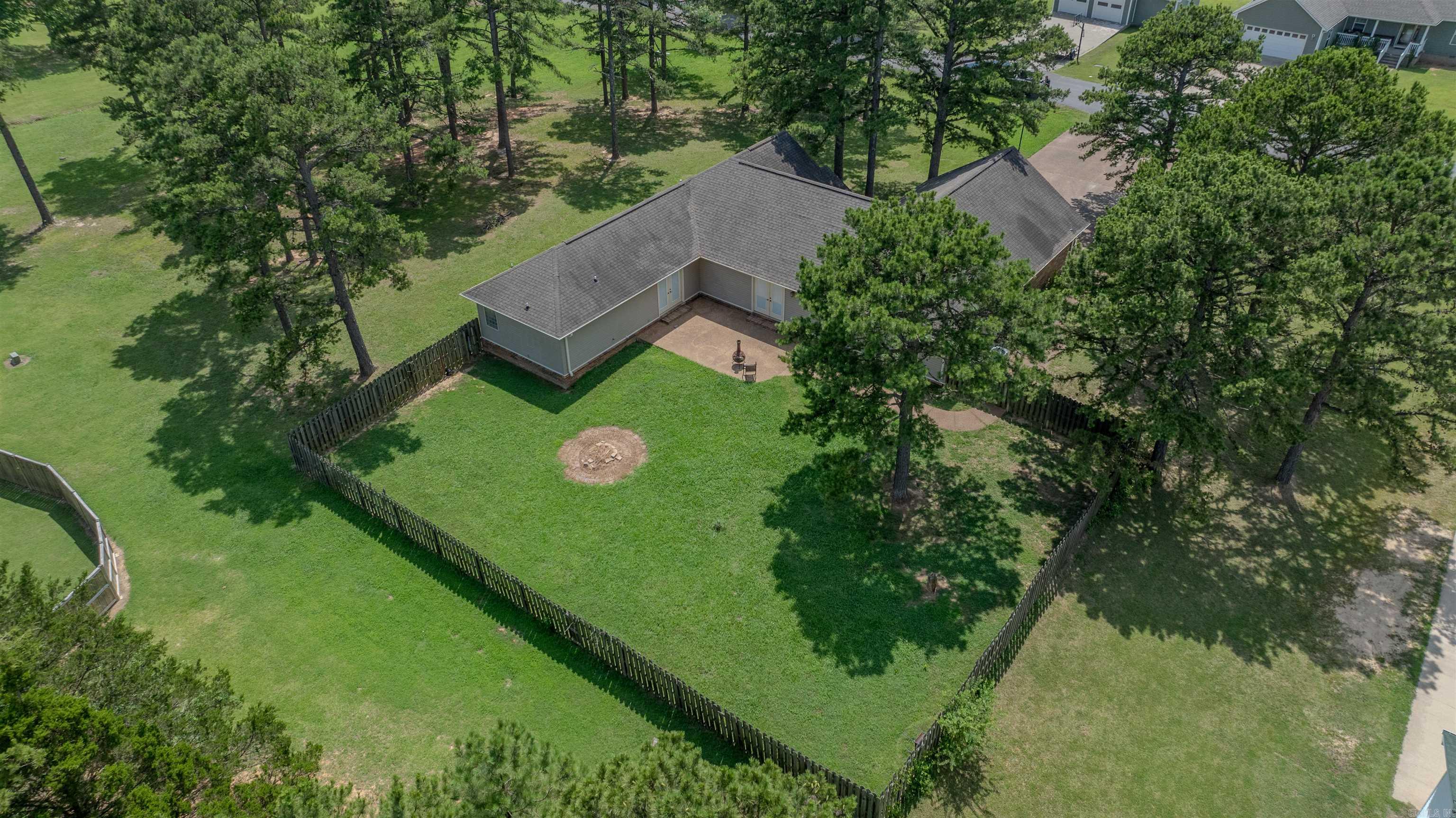 DOUBLE OAK ESTATES - Residential