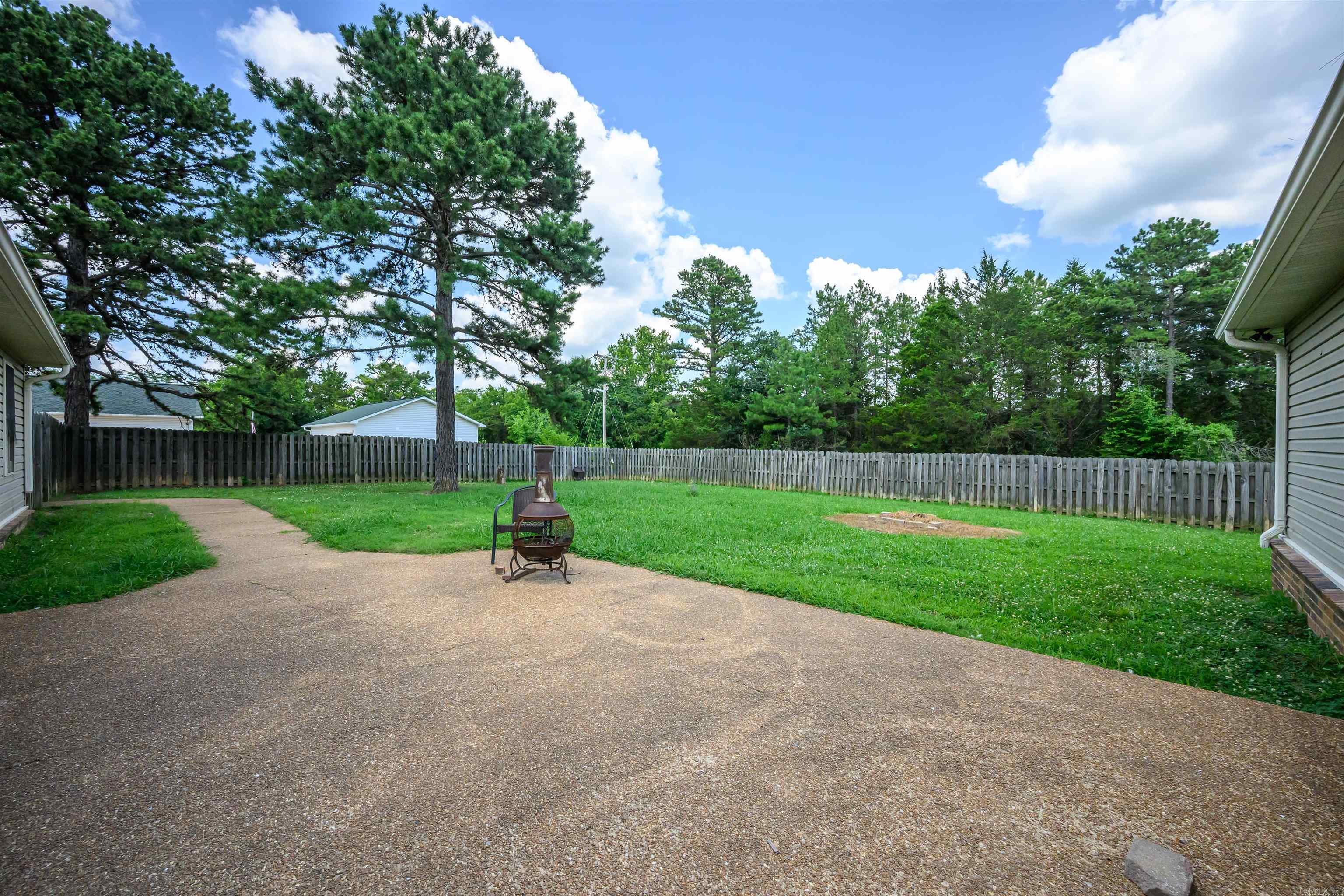 DOUBLE OAK ESTATES - Residential