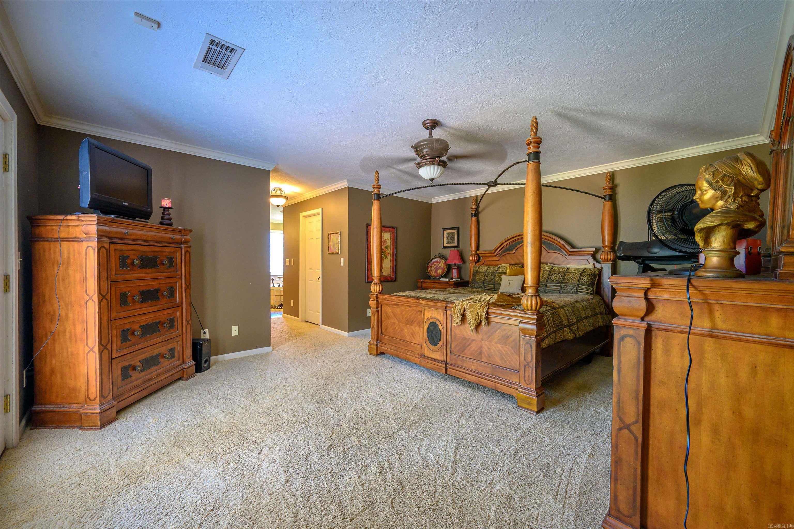 DOUBLE OAK ESTATES - Residential