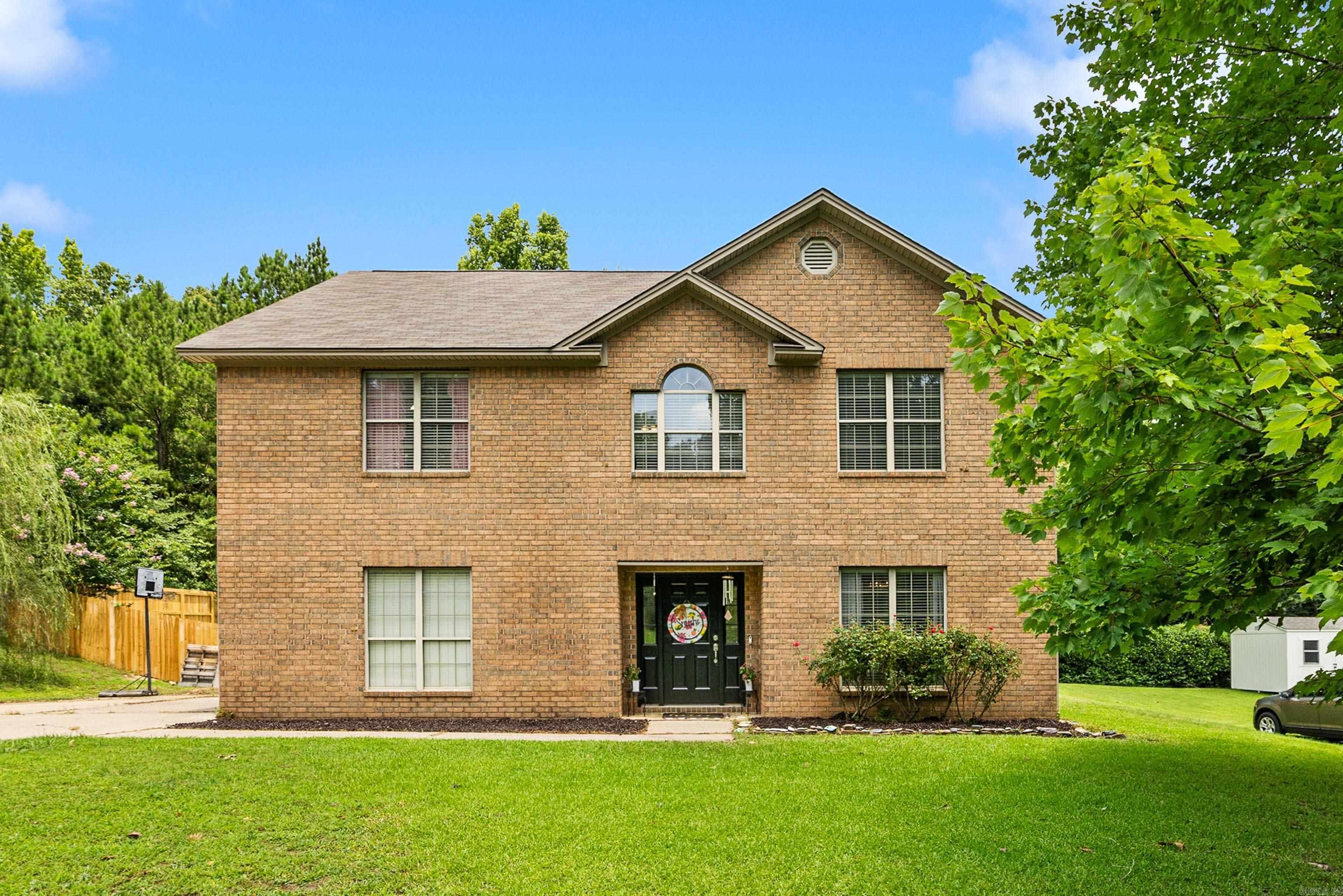 RIVER OAKS - Residential