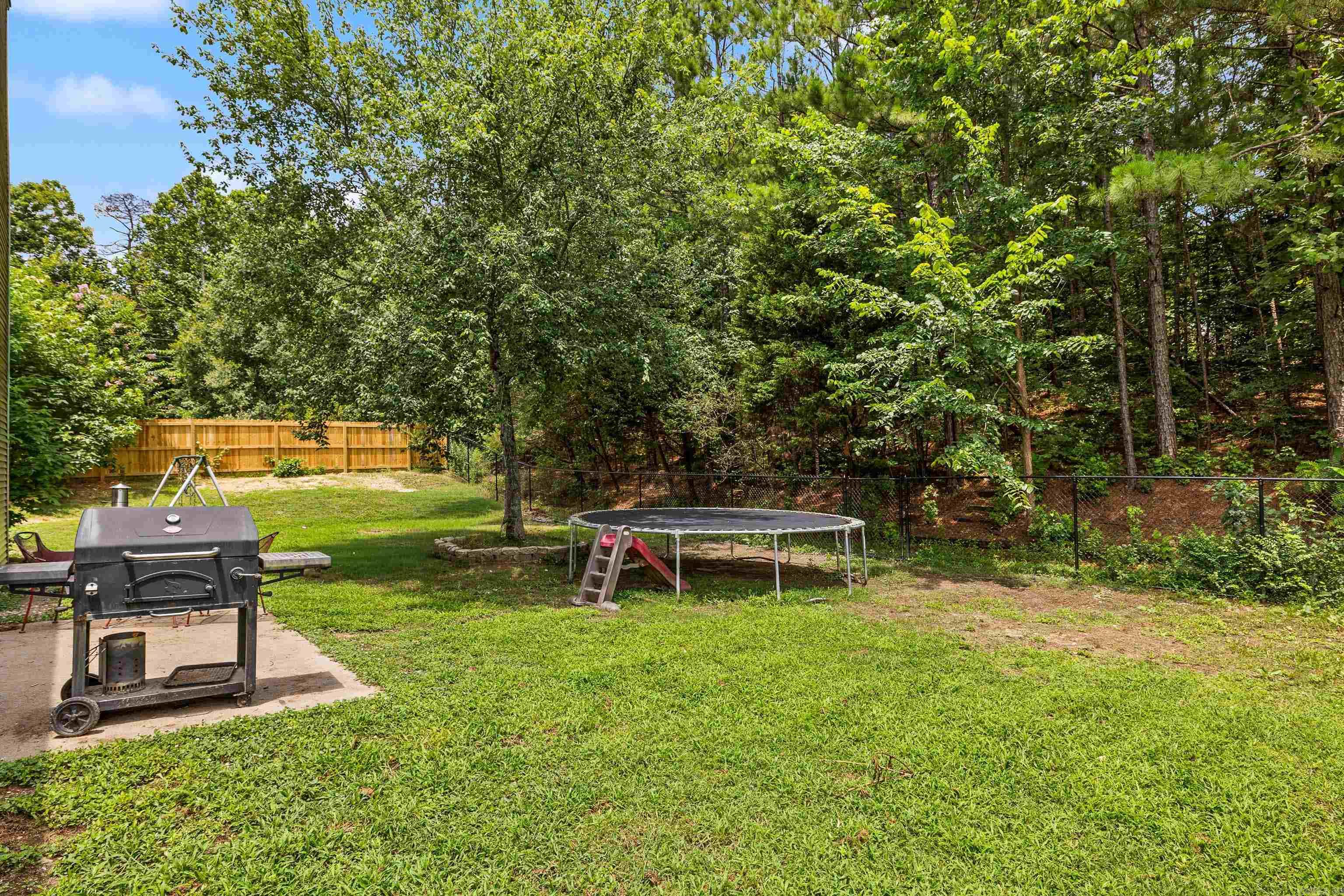RIVER OAKS - Residential
