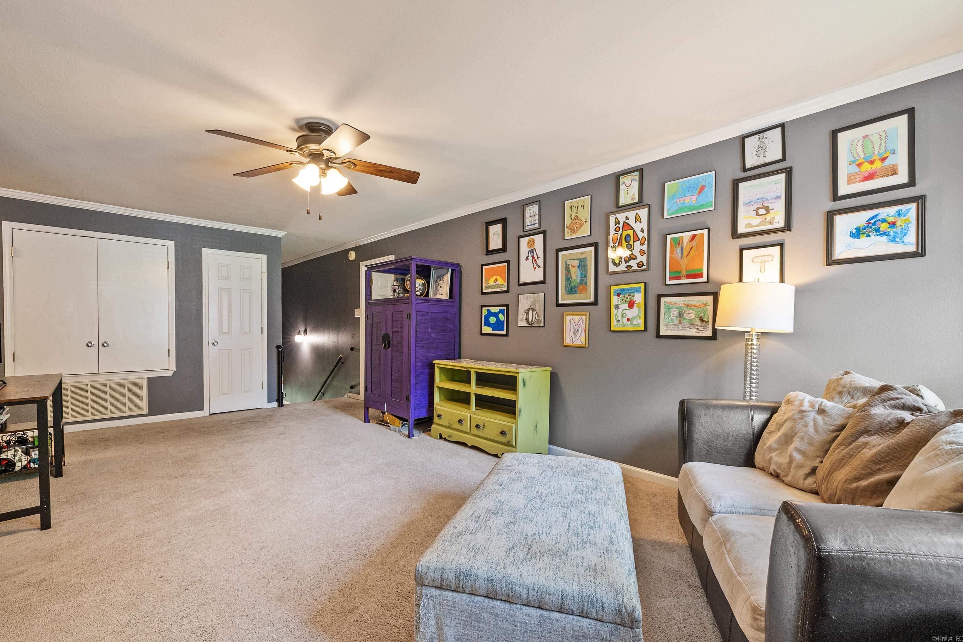 RIVER OAKS - Residential