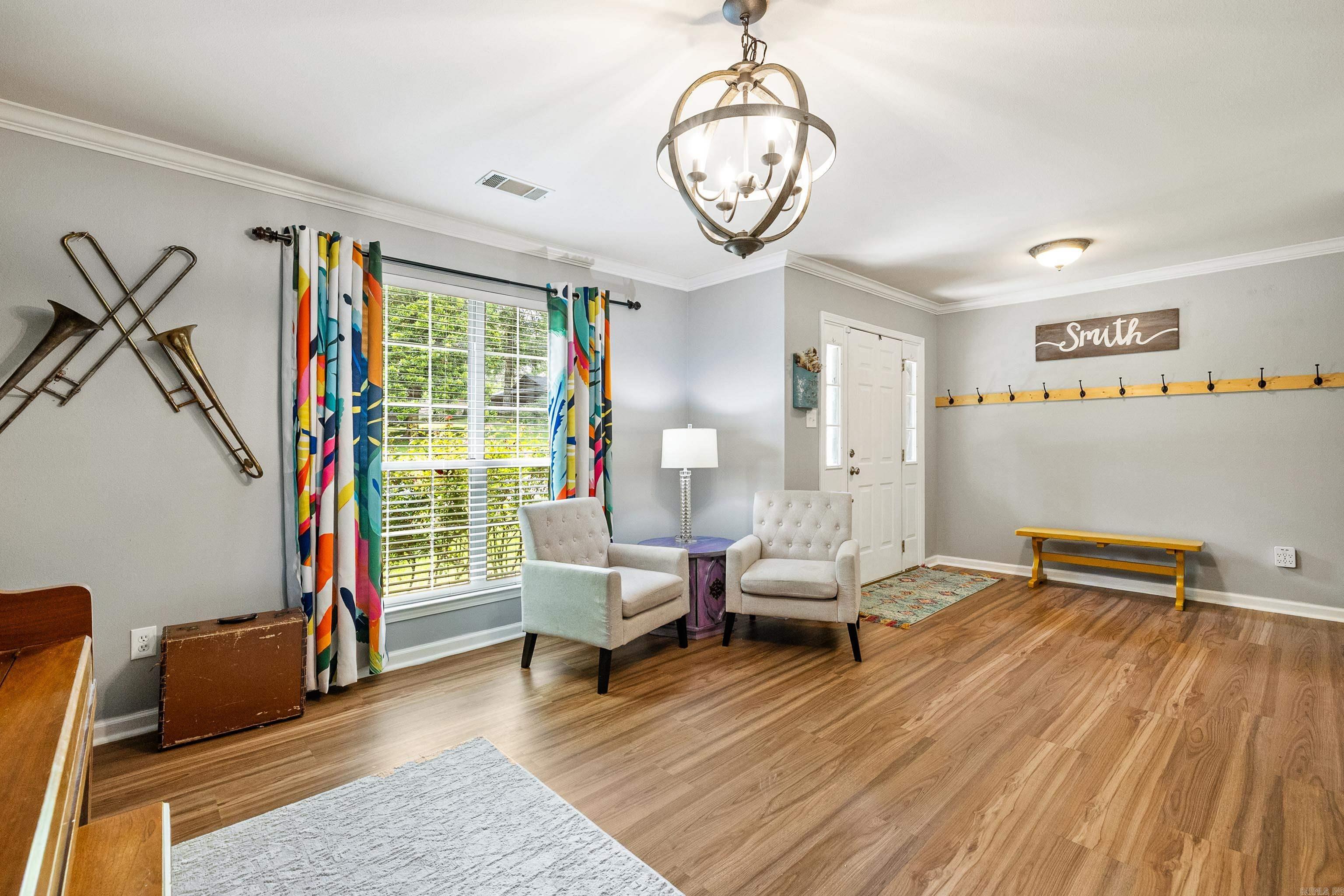 RIVER OAKS - Residential