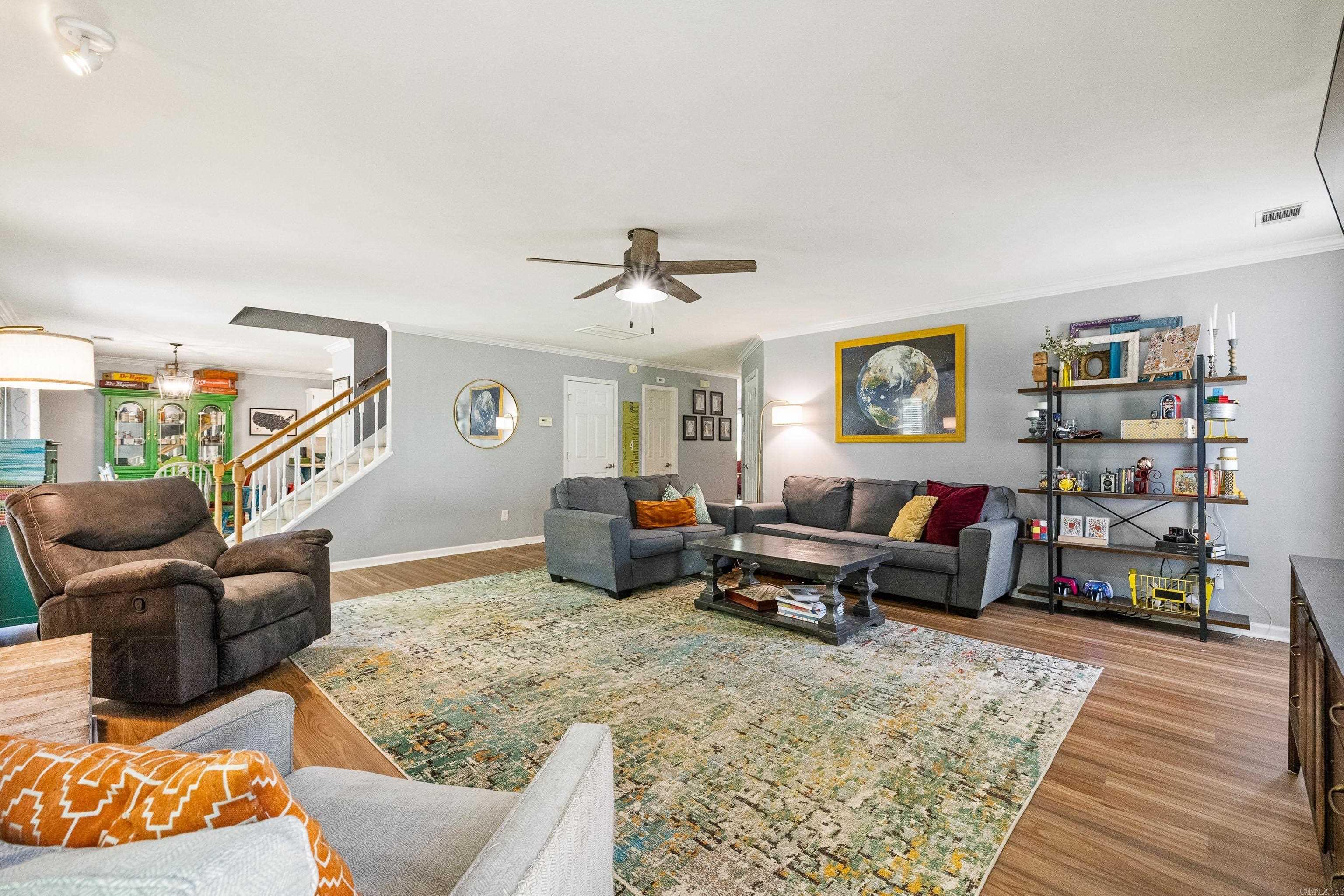 RIVER OAKS - Residential