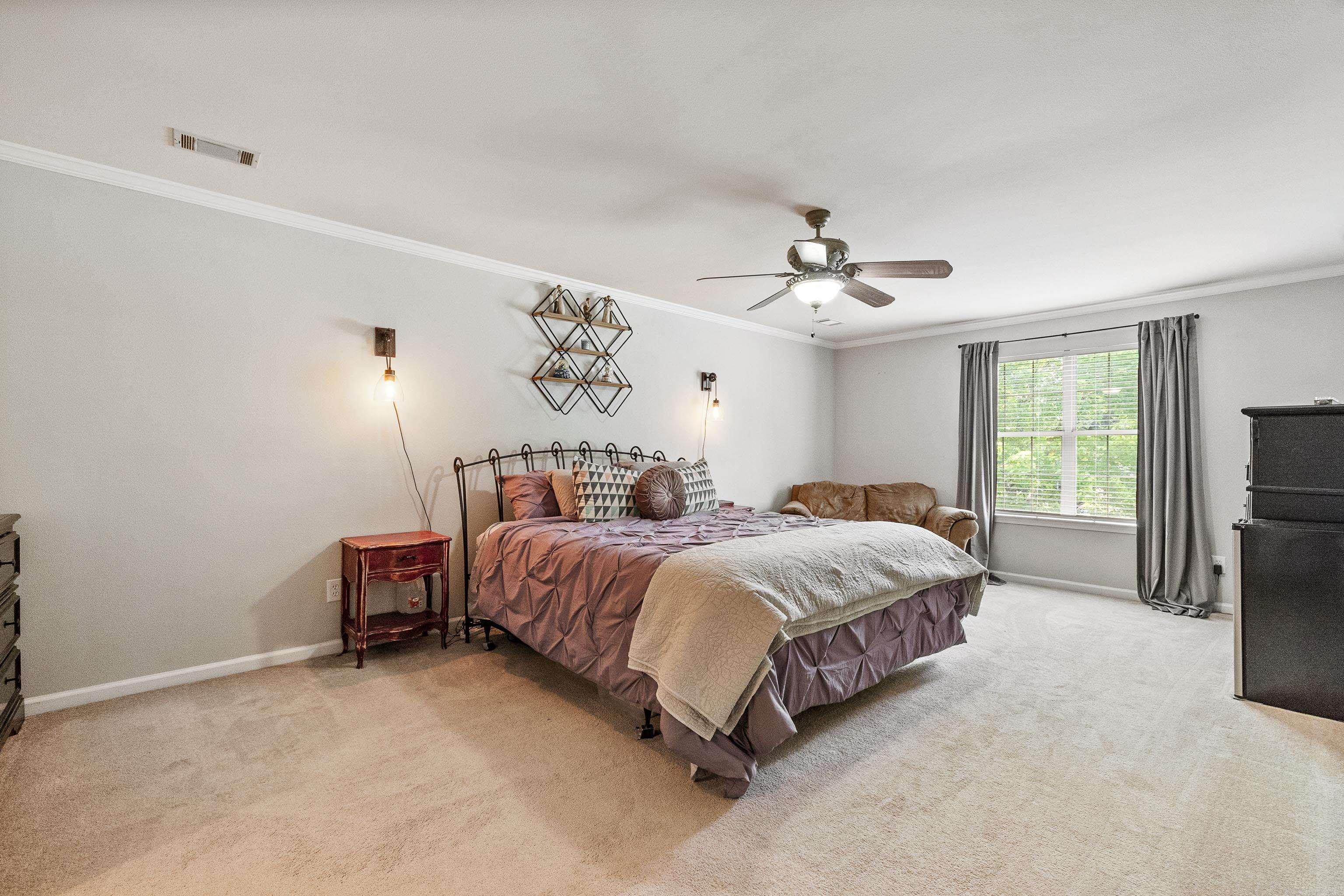 RIVER OAKS - Residential