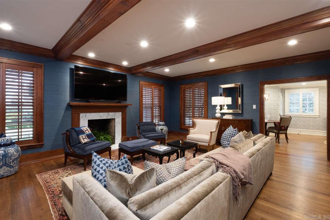 SHADOWLAWN - Residential