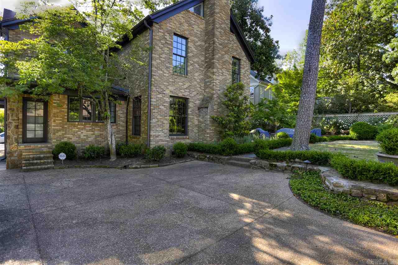 SHADOWLAWN - Residential