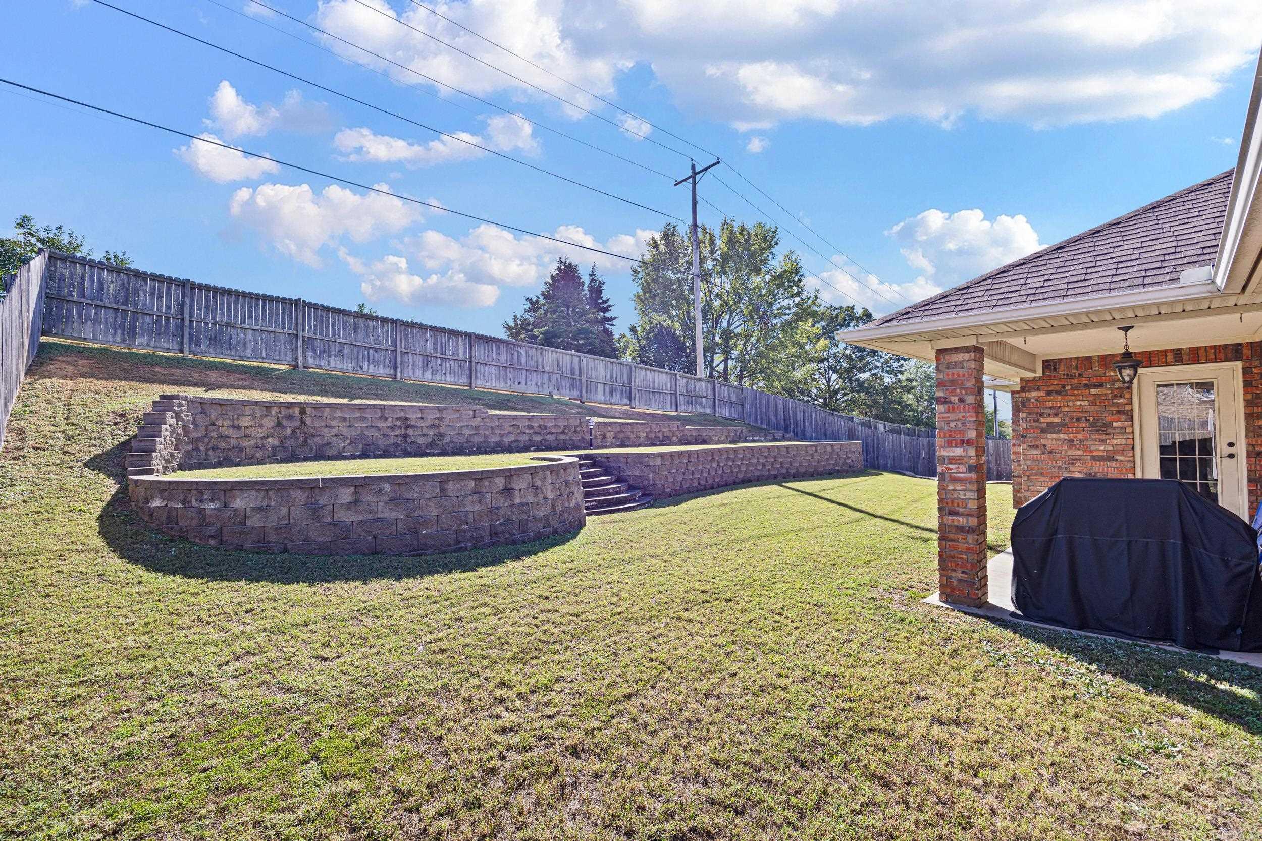 SHILOH MANOR - Residential