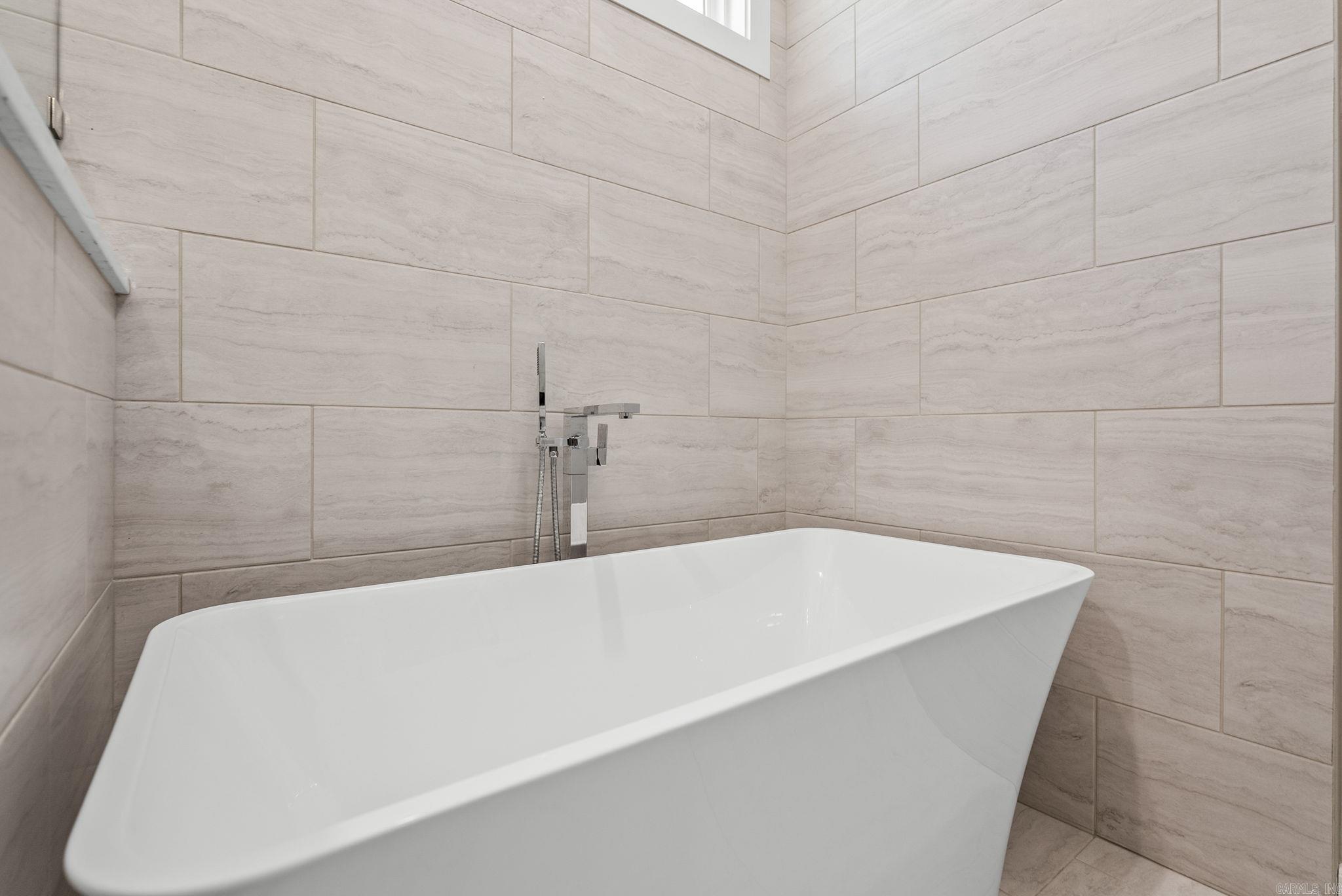 WILDWOOD PLACE - Residential