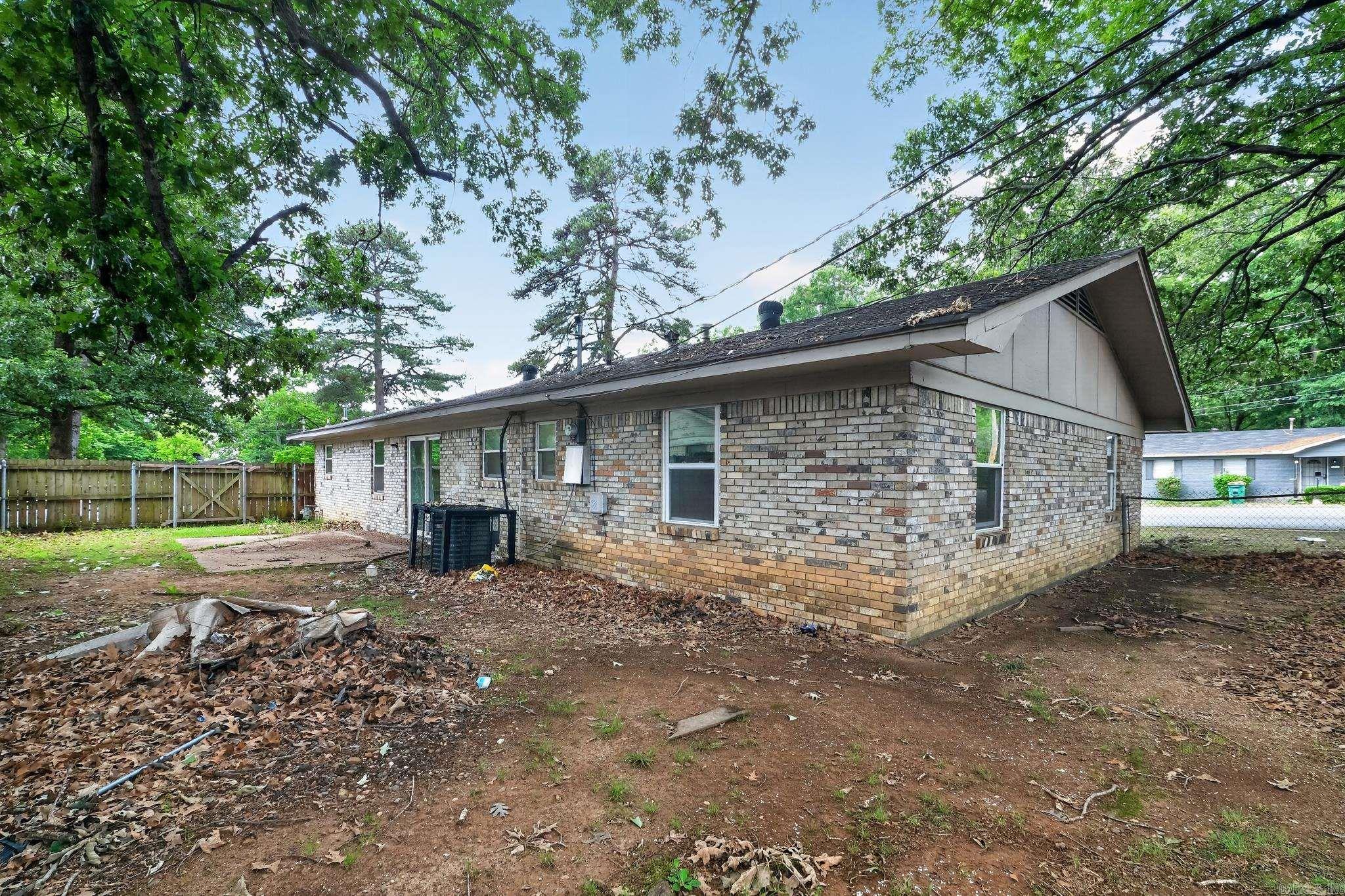 CLOVERDALE - Residential