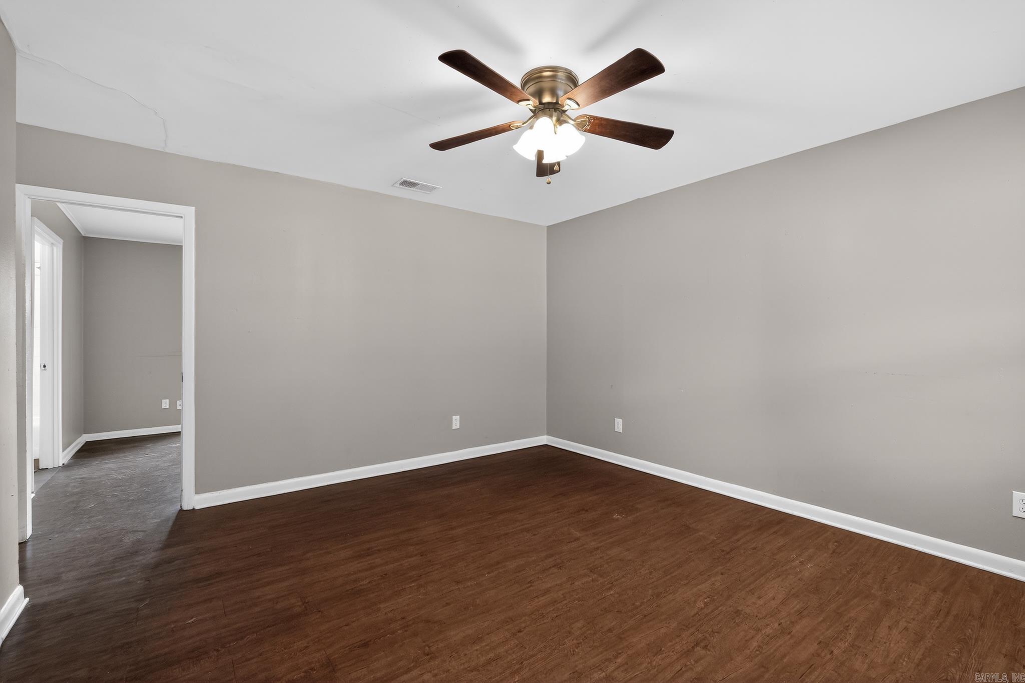 CLOVERDALE - Residential