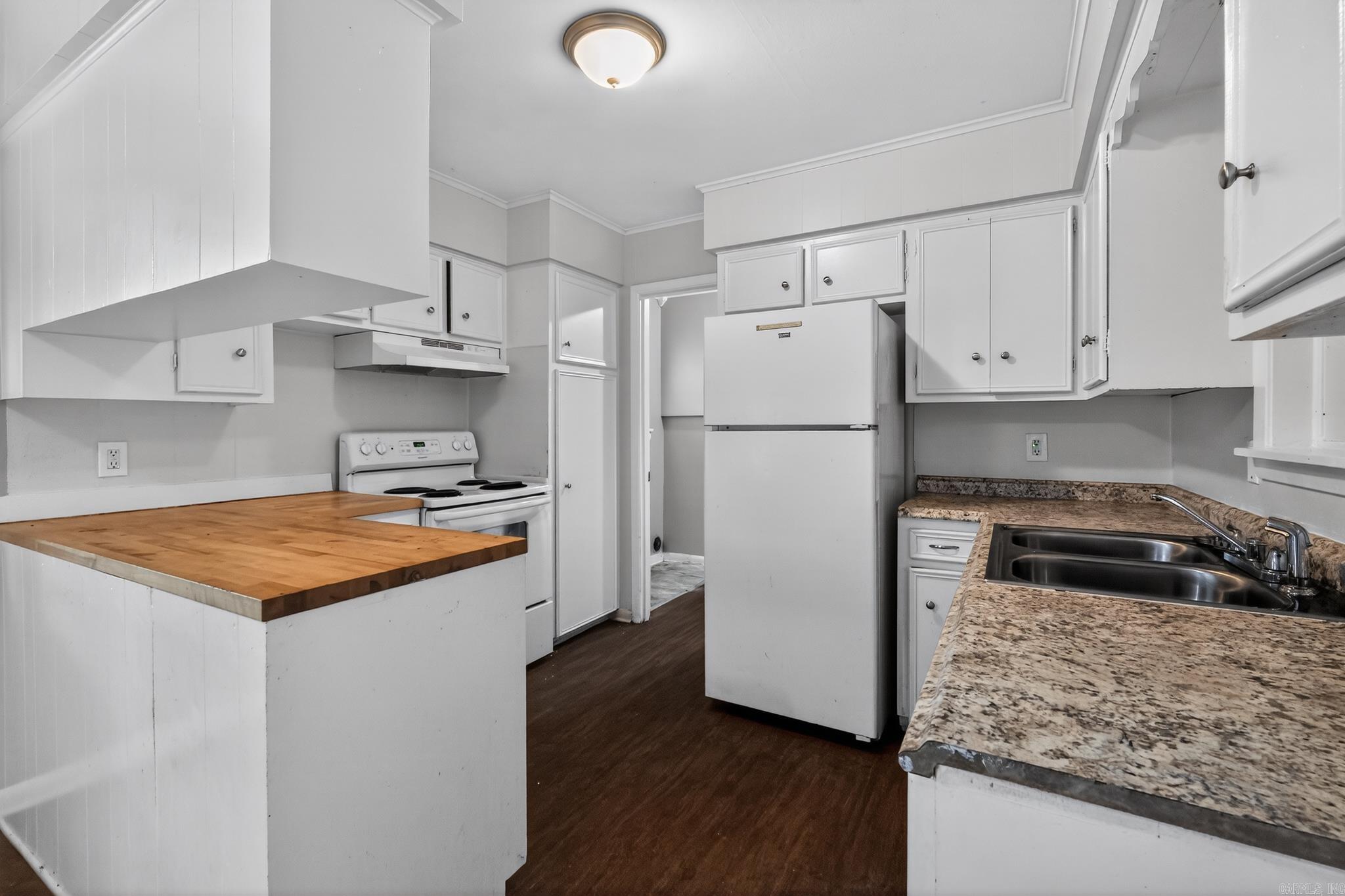 CLOVERDALE - Residential