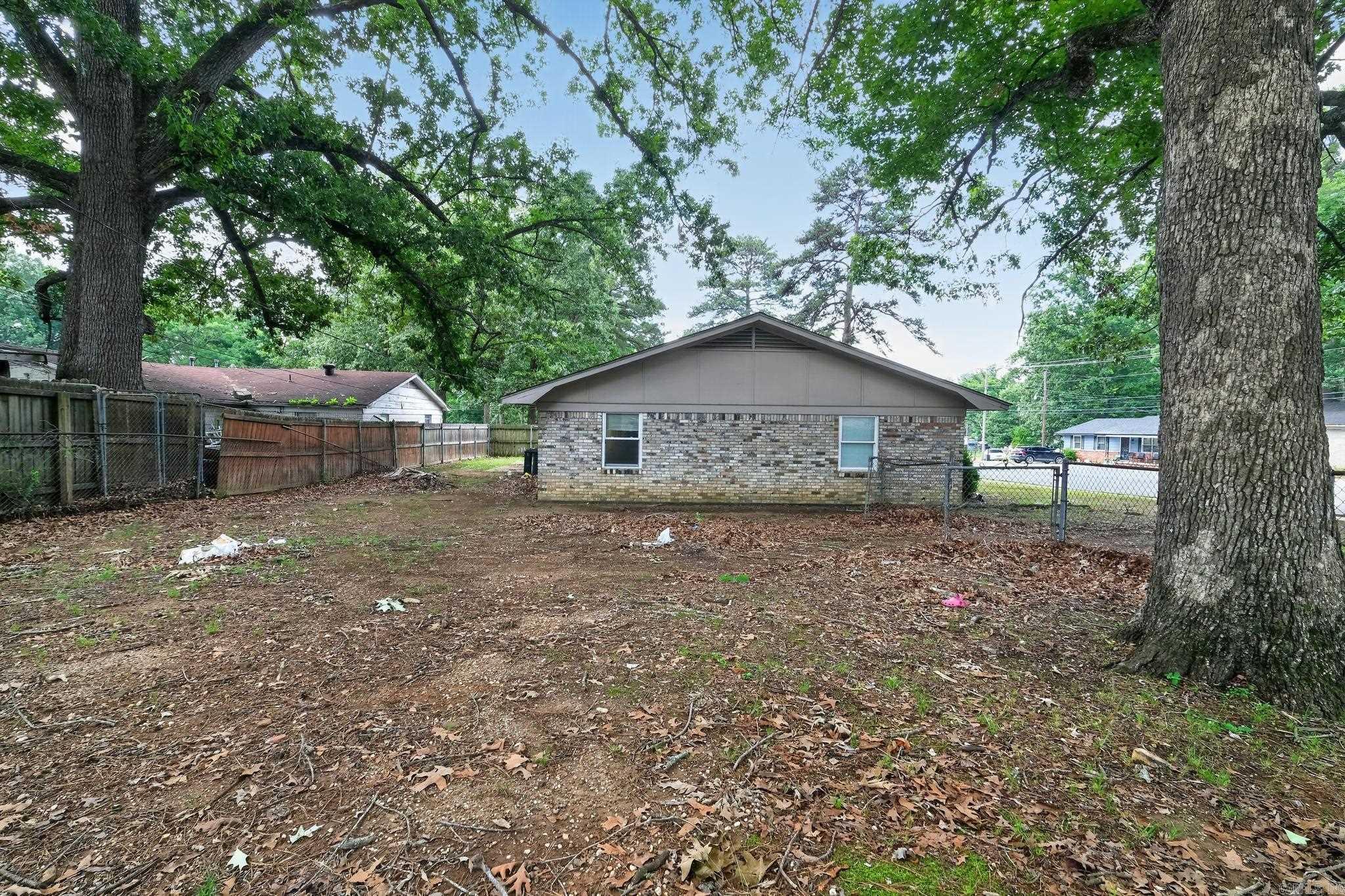 CLOVERDALE - Residential