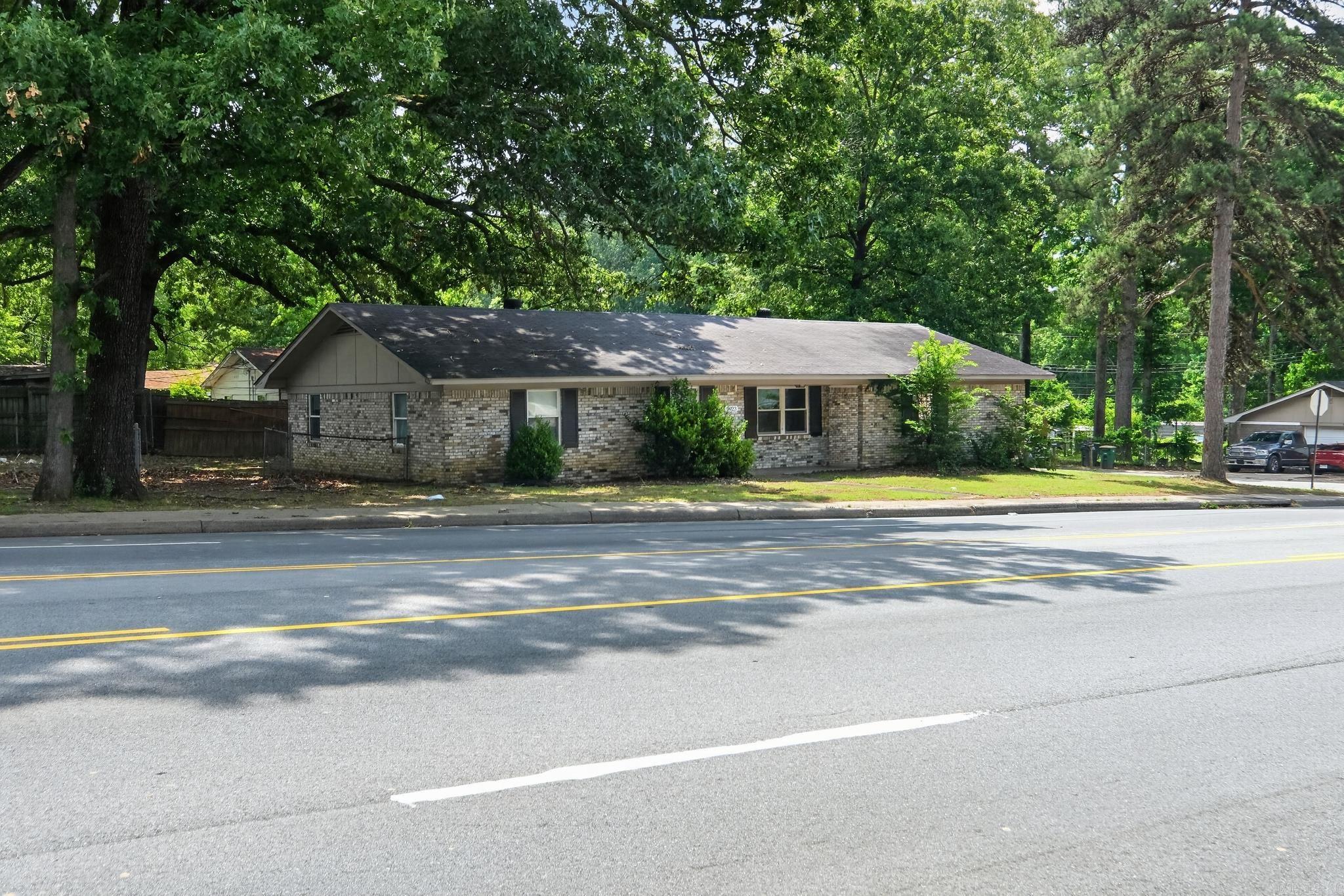 CLOVERDALE - Residential