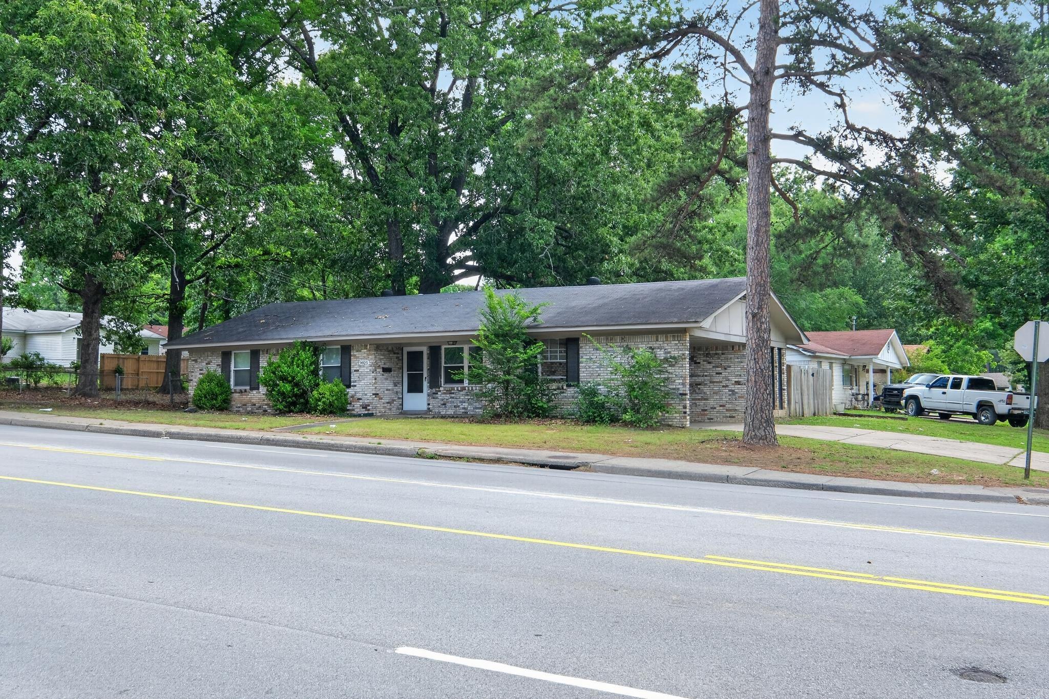 CLOVERDALE - Residential