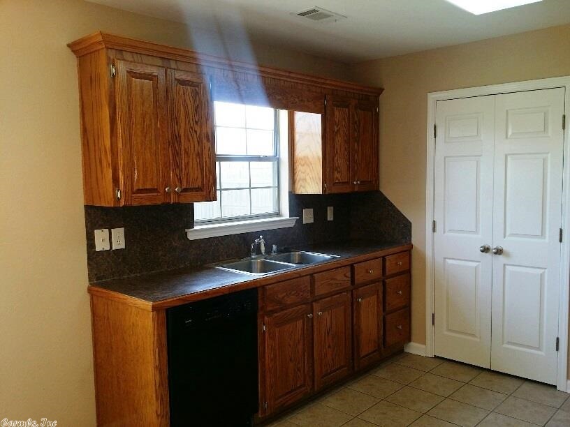 Silver Streak - Residential