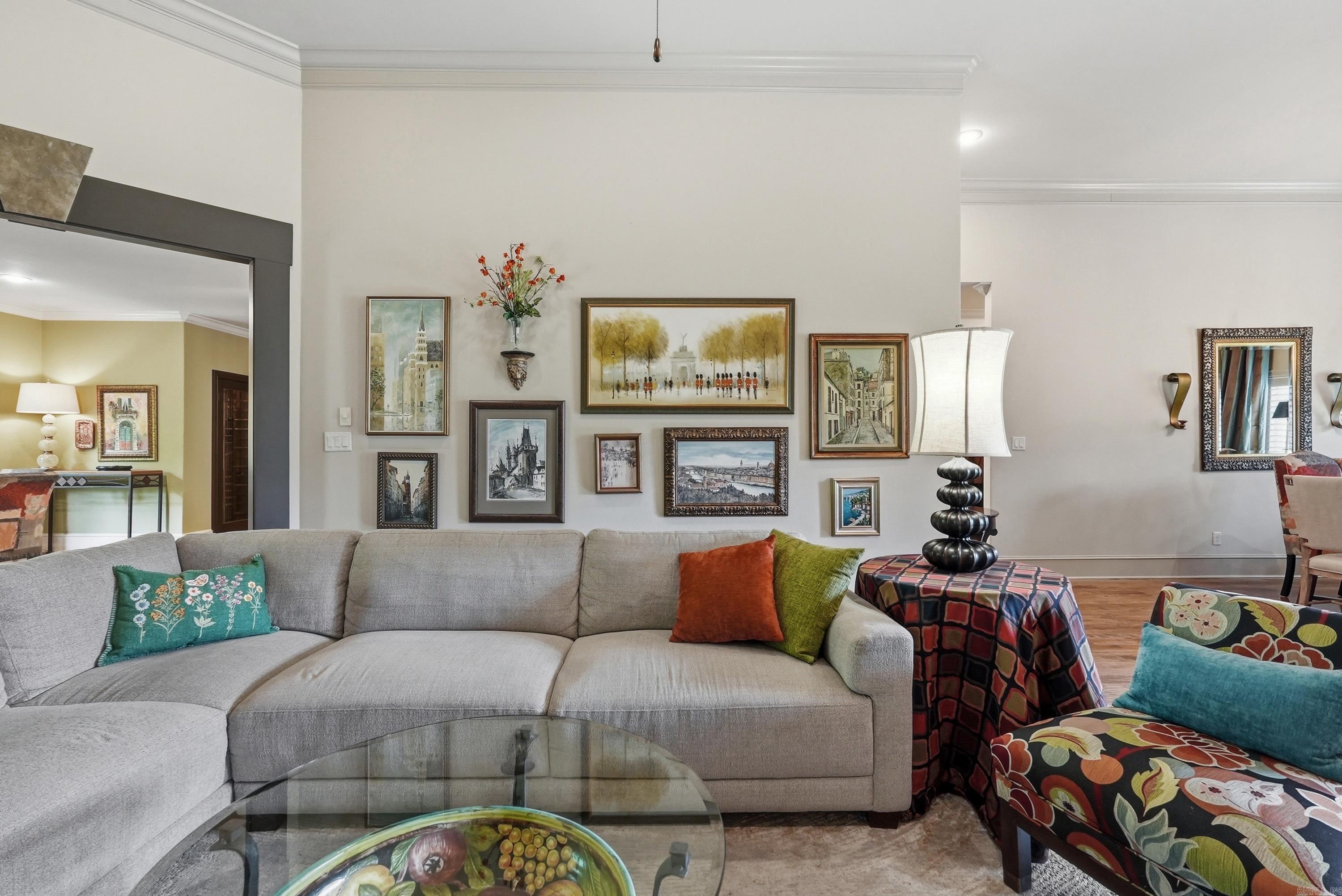 WOODLANDS EDGE - Residential