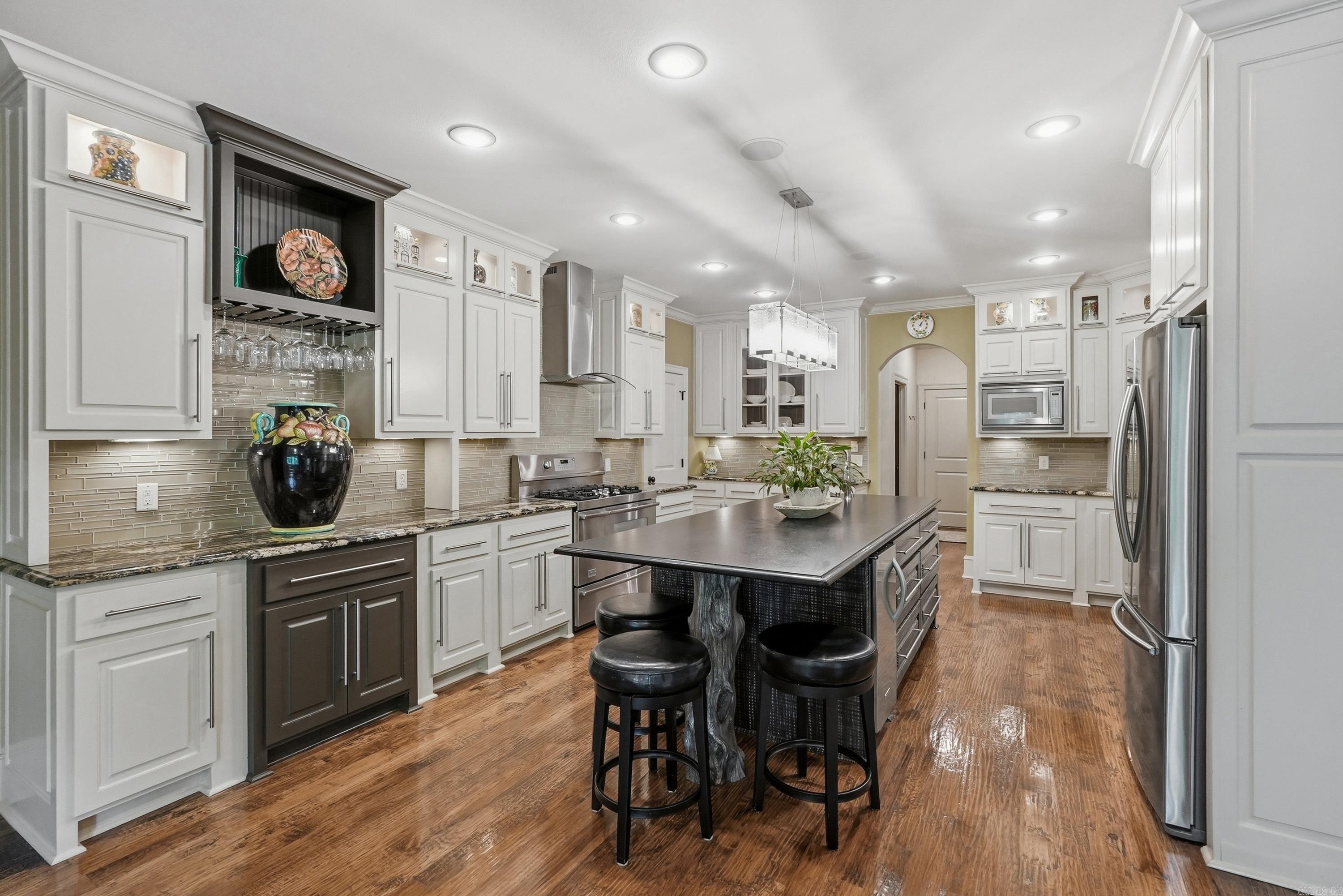 WOODLANDS EDGE - Residential