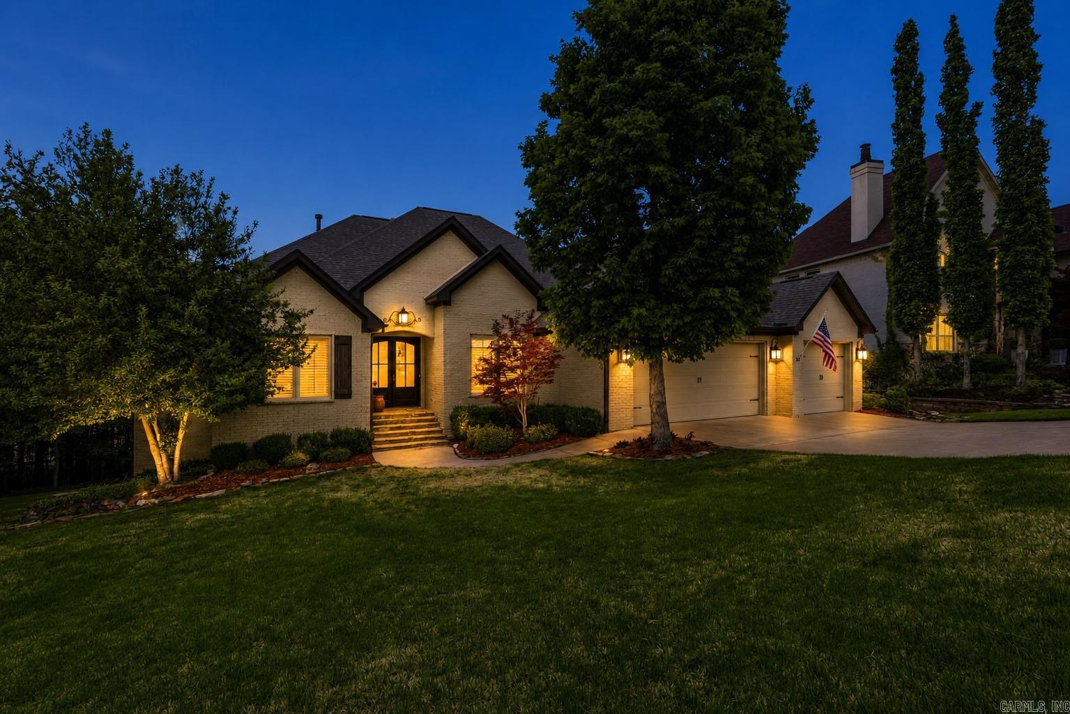 WOODLANDS EDGE - Residential