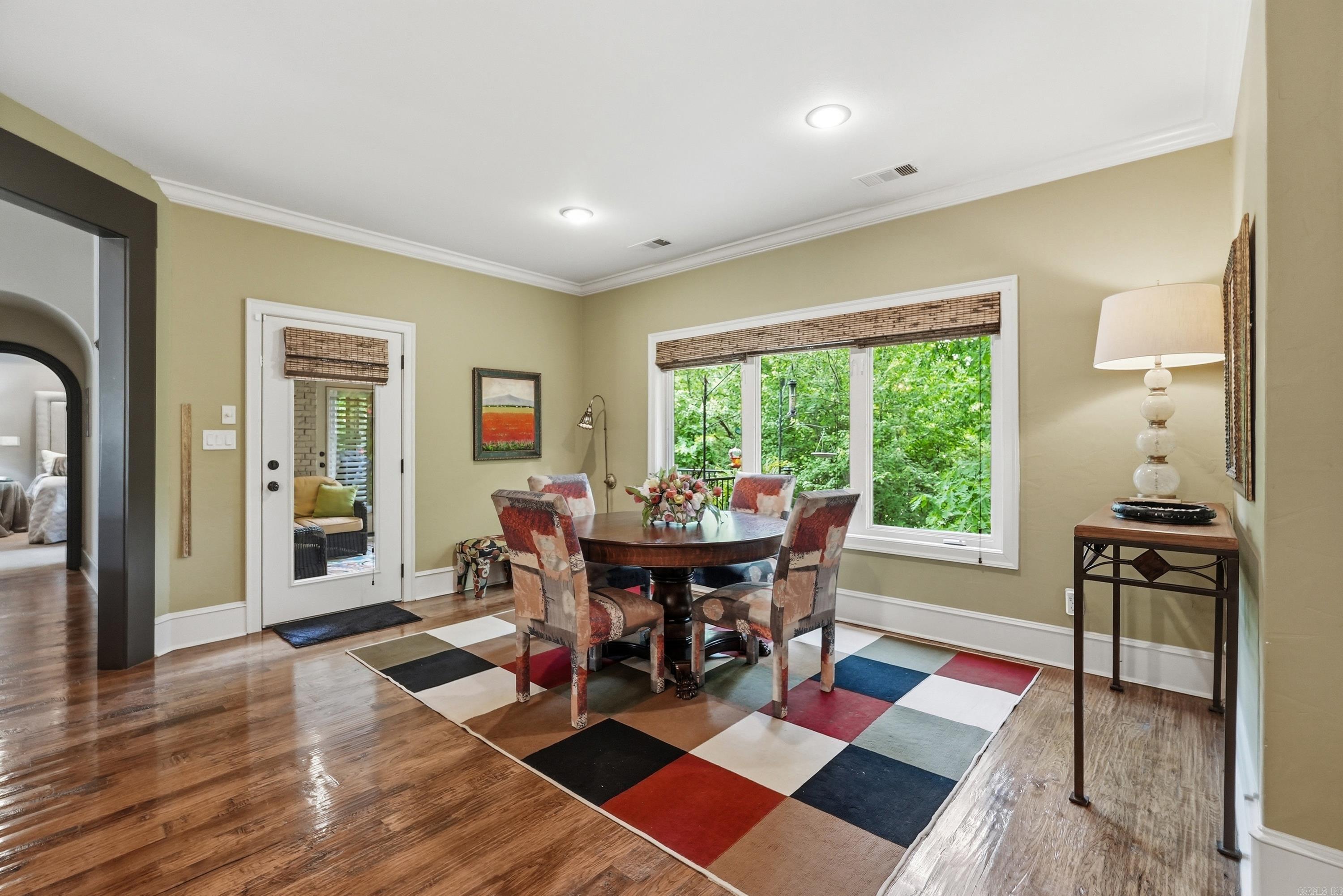 WOODLANDS EDGE - Residential