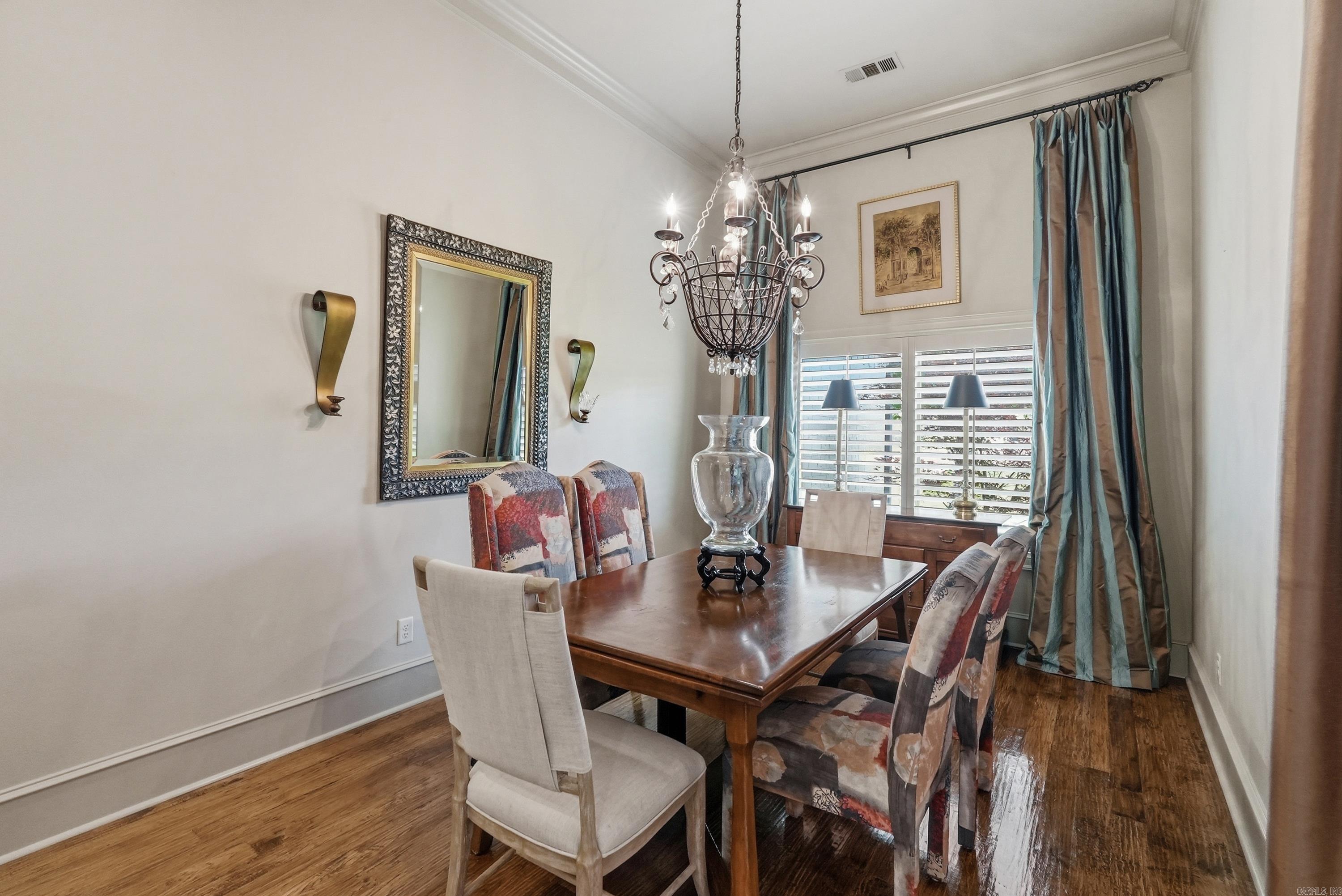 WOODLANDS EDGE - Residential