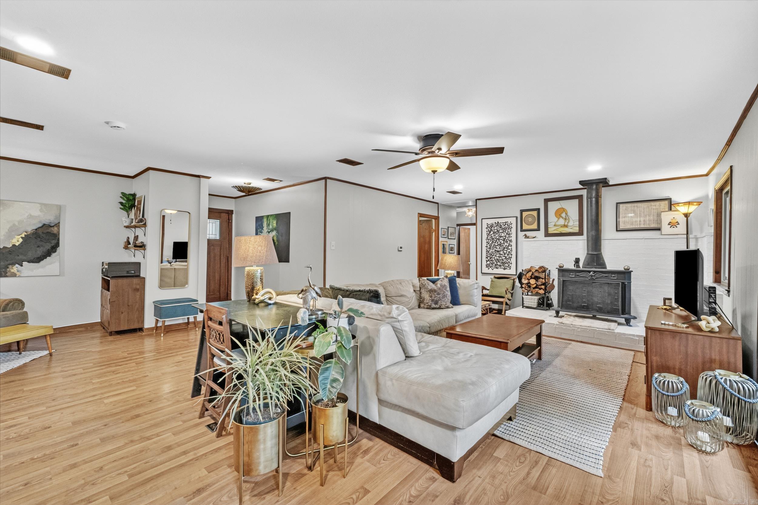 SPRING VALLEY MANOR - Residential