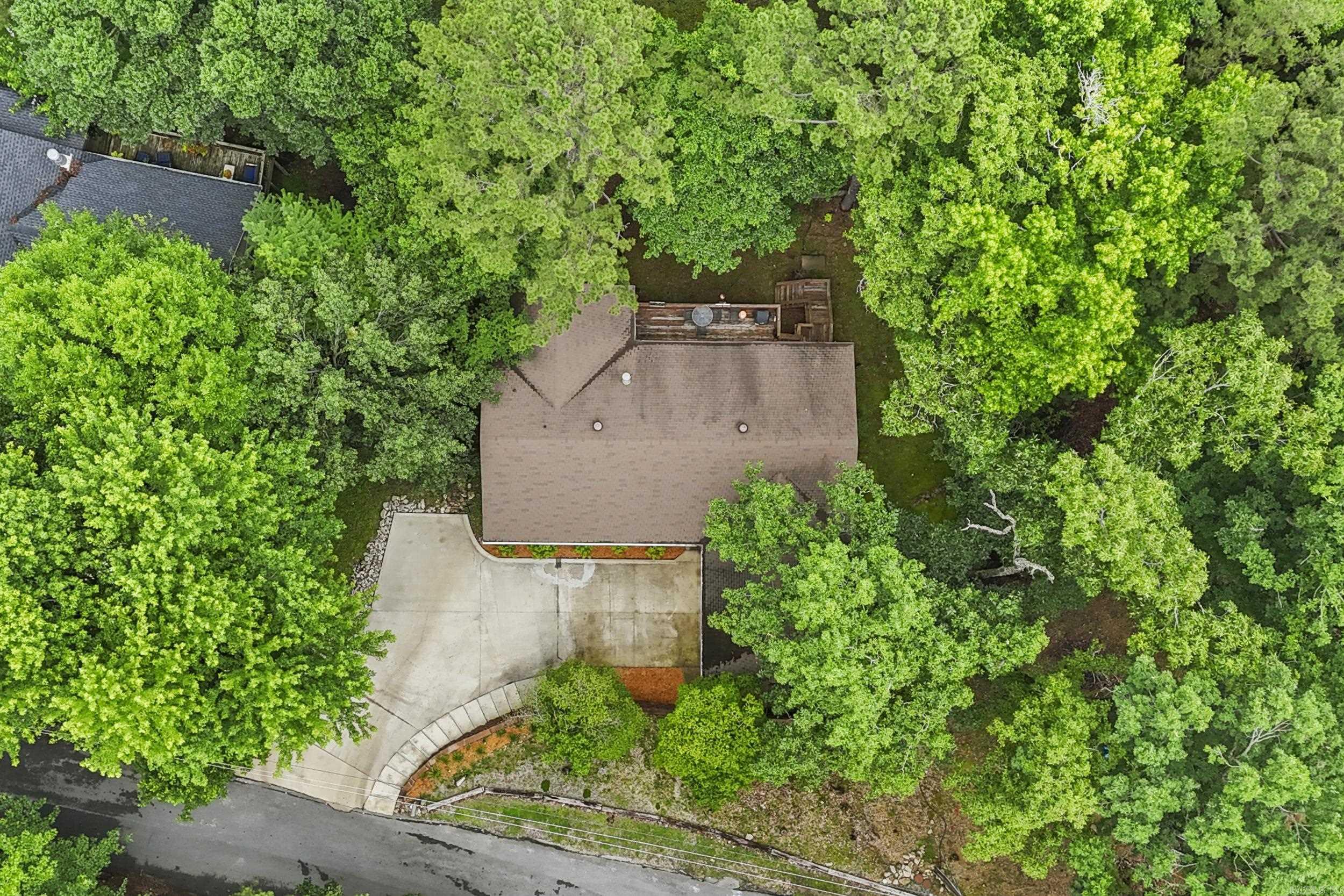 SPRING VALLEY MANOR - Residential