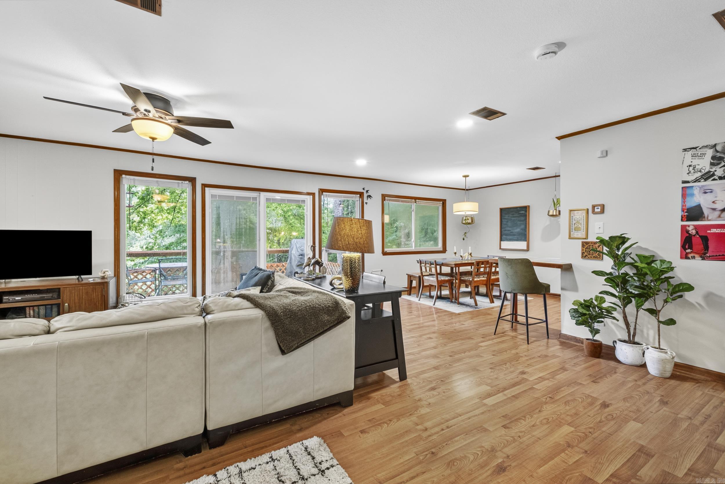 SPRING VALLEY MANOR - Residential