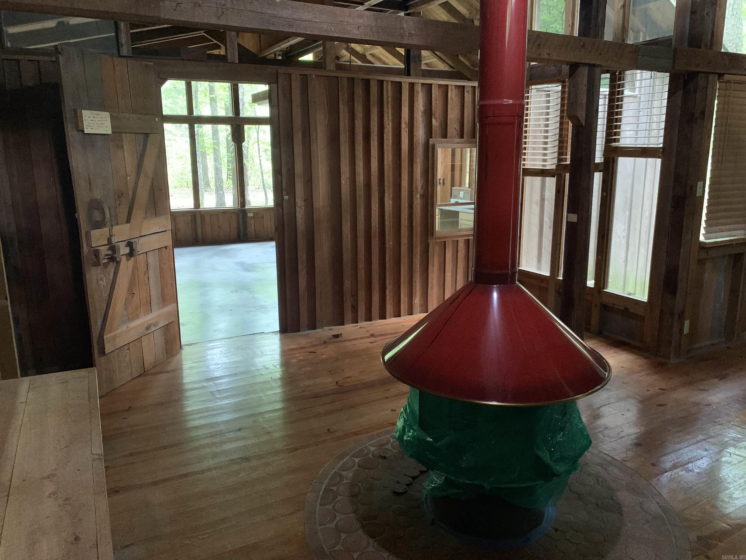 MORGAN (LITTLE ROCK, HWY 10) - Residential