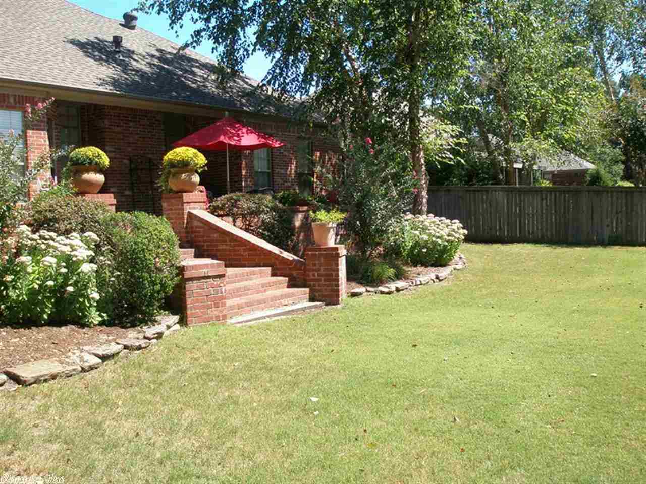 COUNTRY CLUB OF ARK THE - Residential