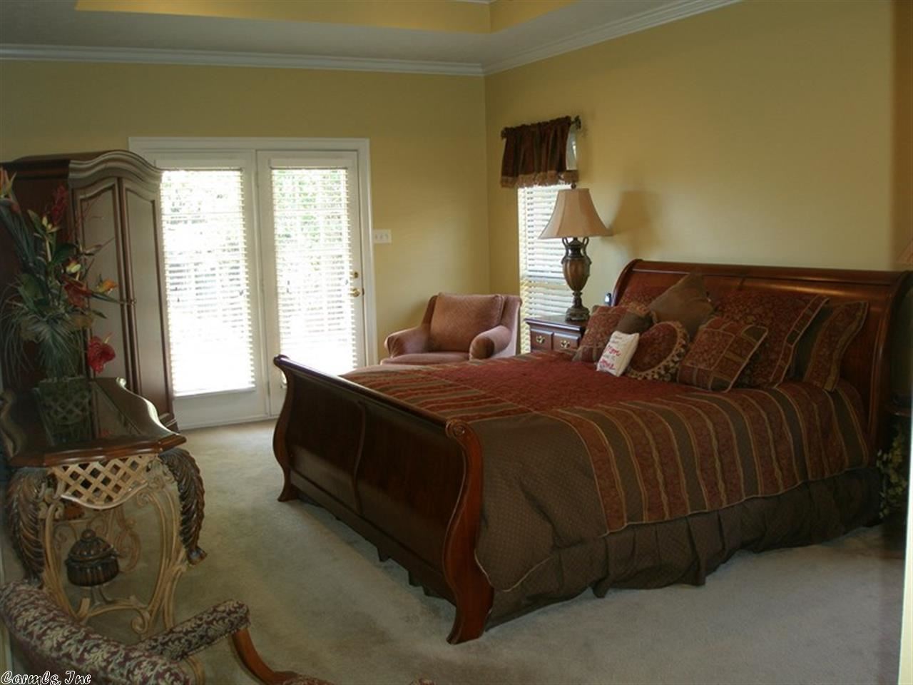 COUNTRY CLUB OF ARK THE - Residential