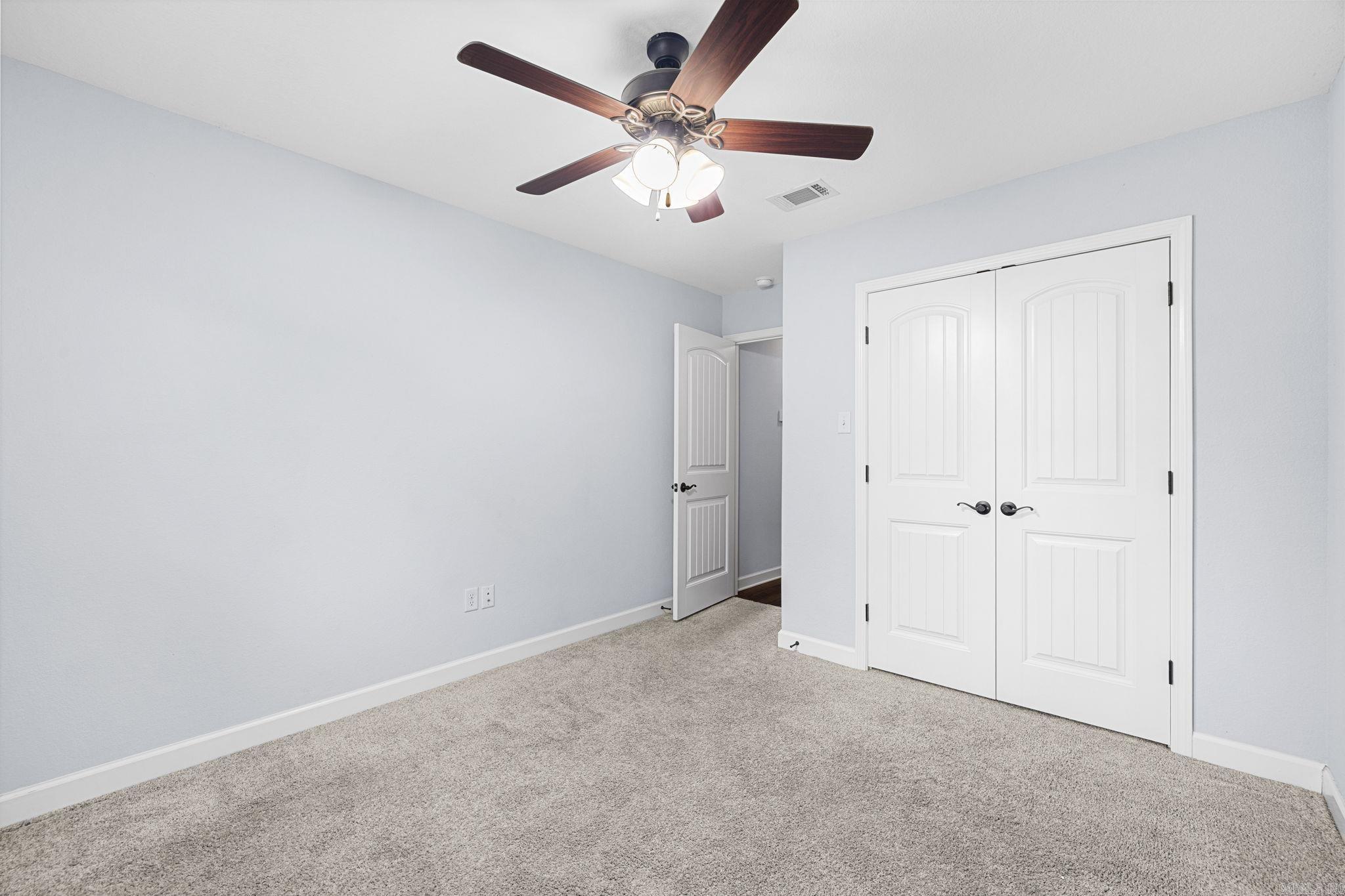 CROSS CREEK - Residential