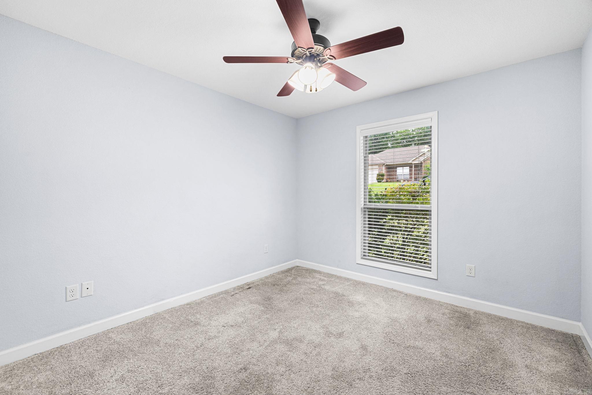 CROSS CREEK - Residential