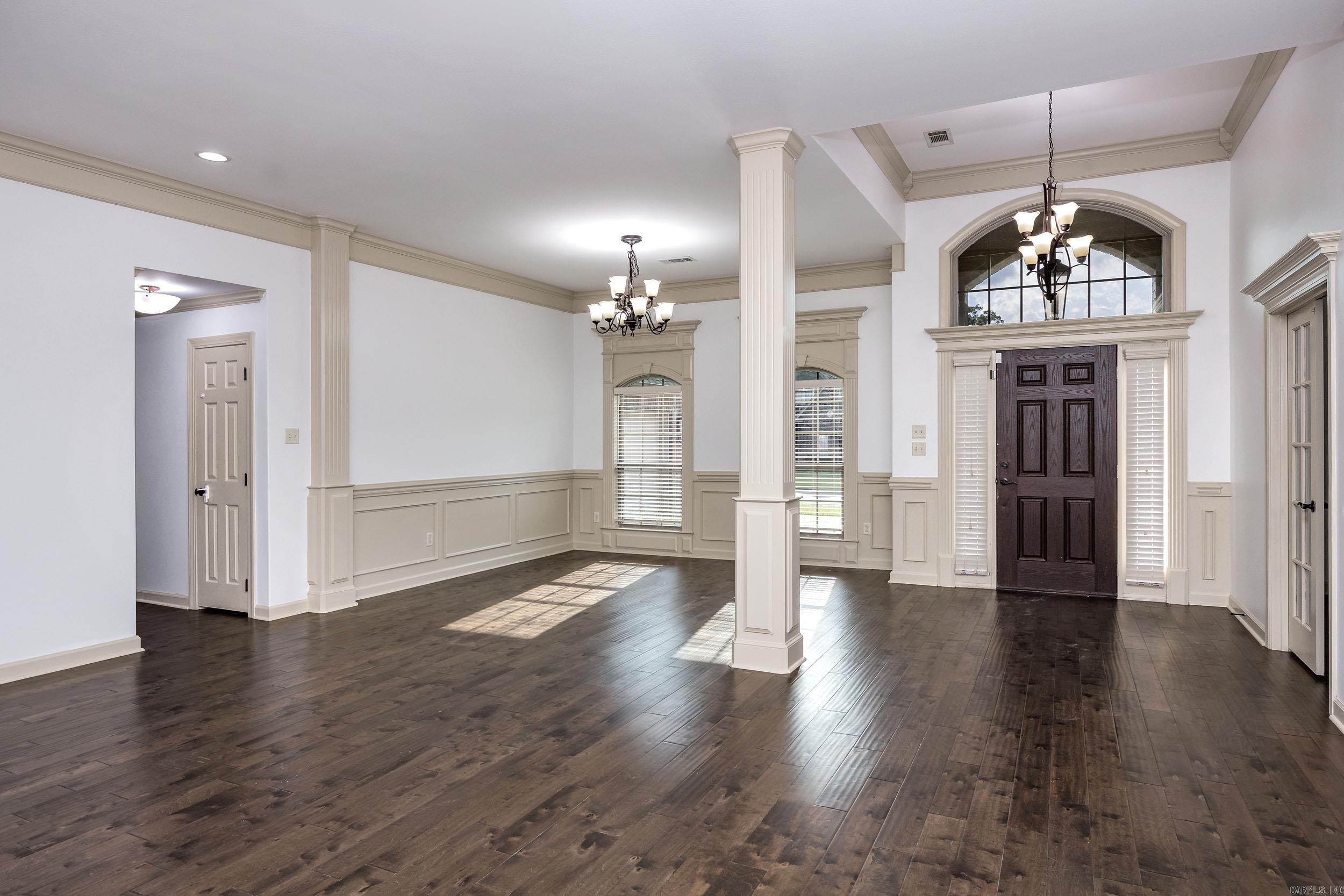 COUNTRY CLUB OF ARK THE - Residential