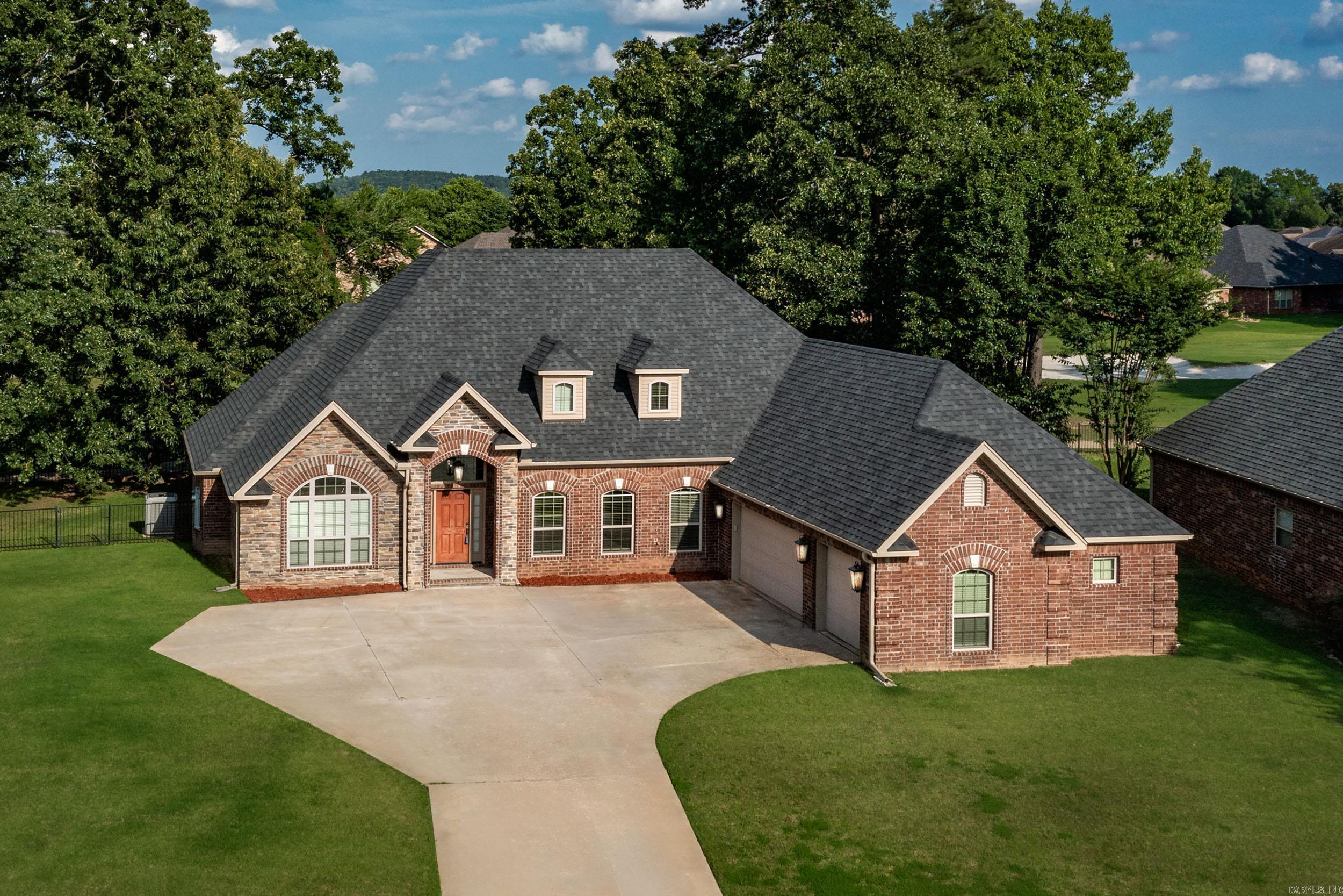 COUNTRY CLUB OF ARK THE - Residential