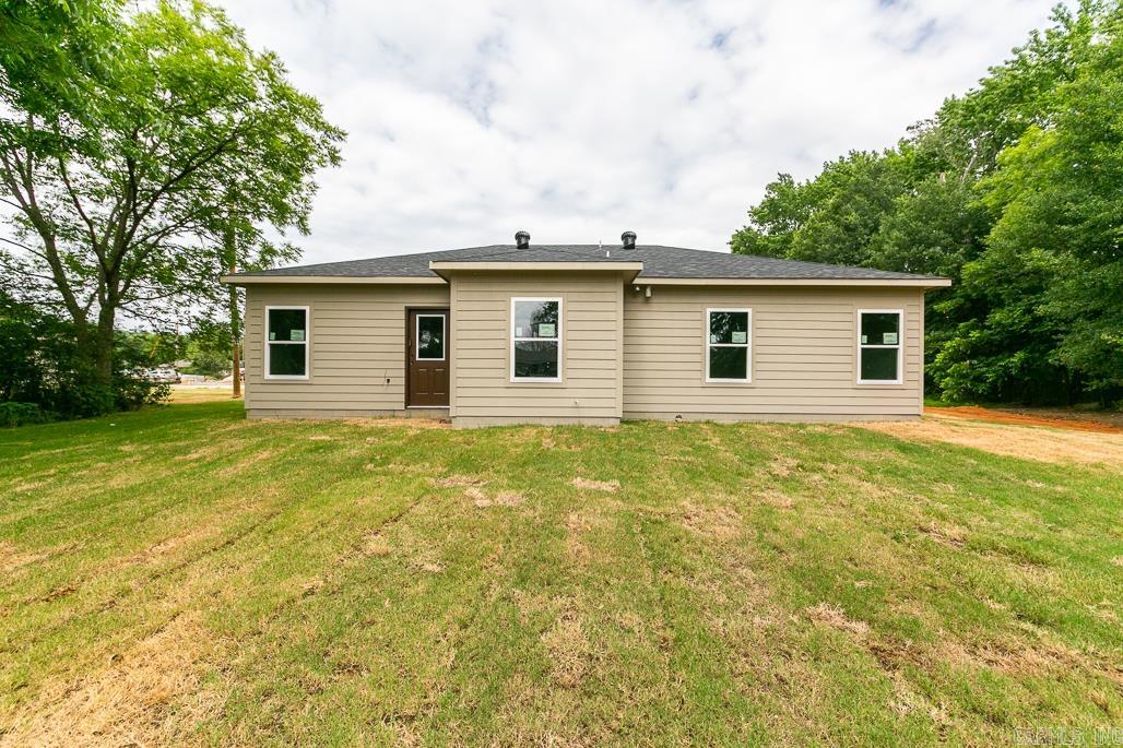 C &amp; B ADDITION - Residential