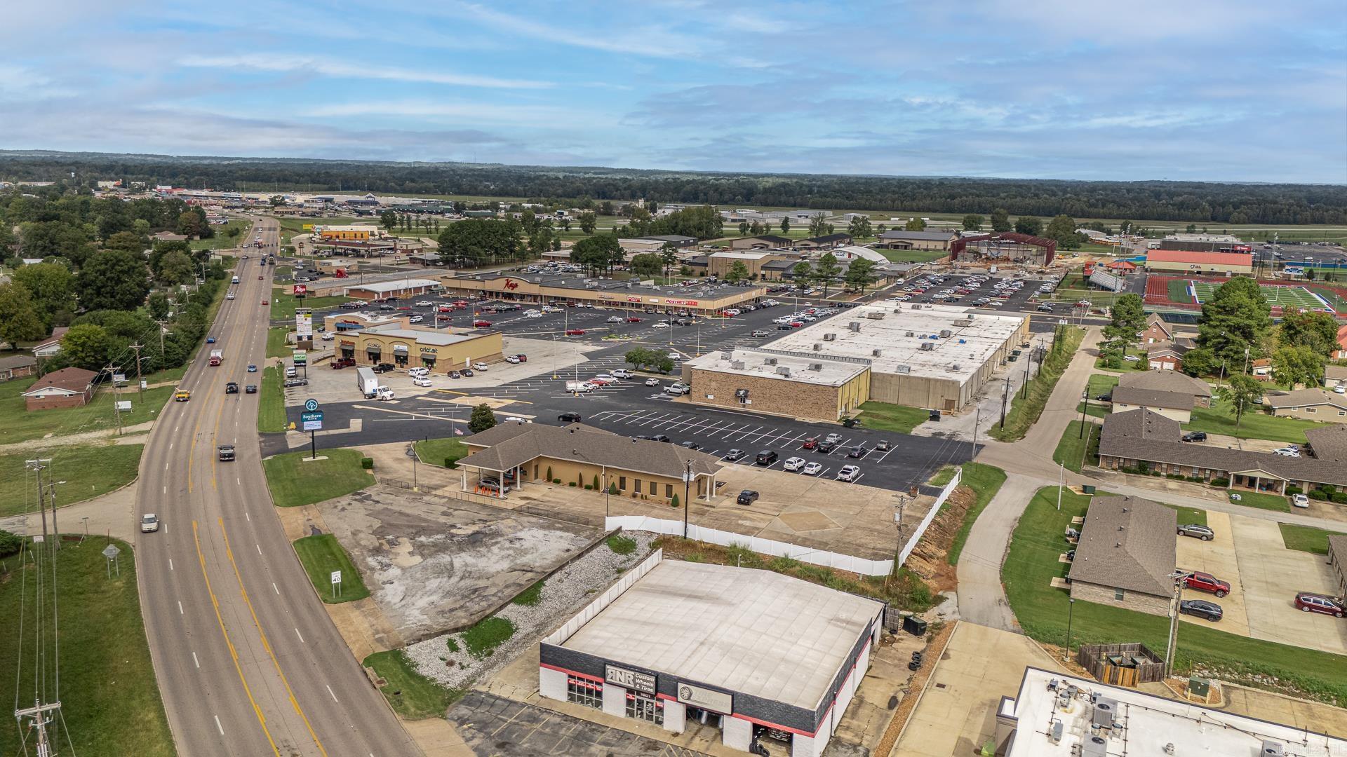 Metes & Bounds - Commercial Lease