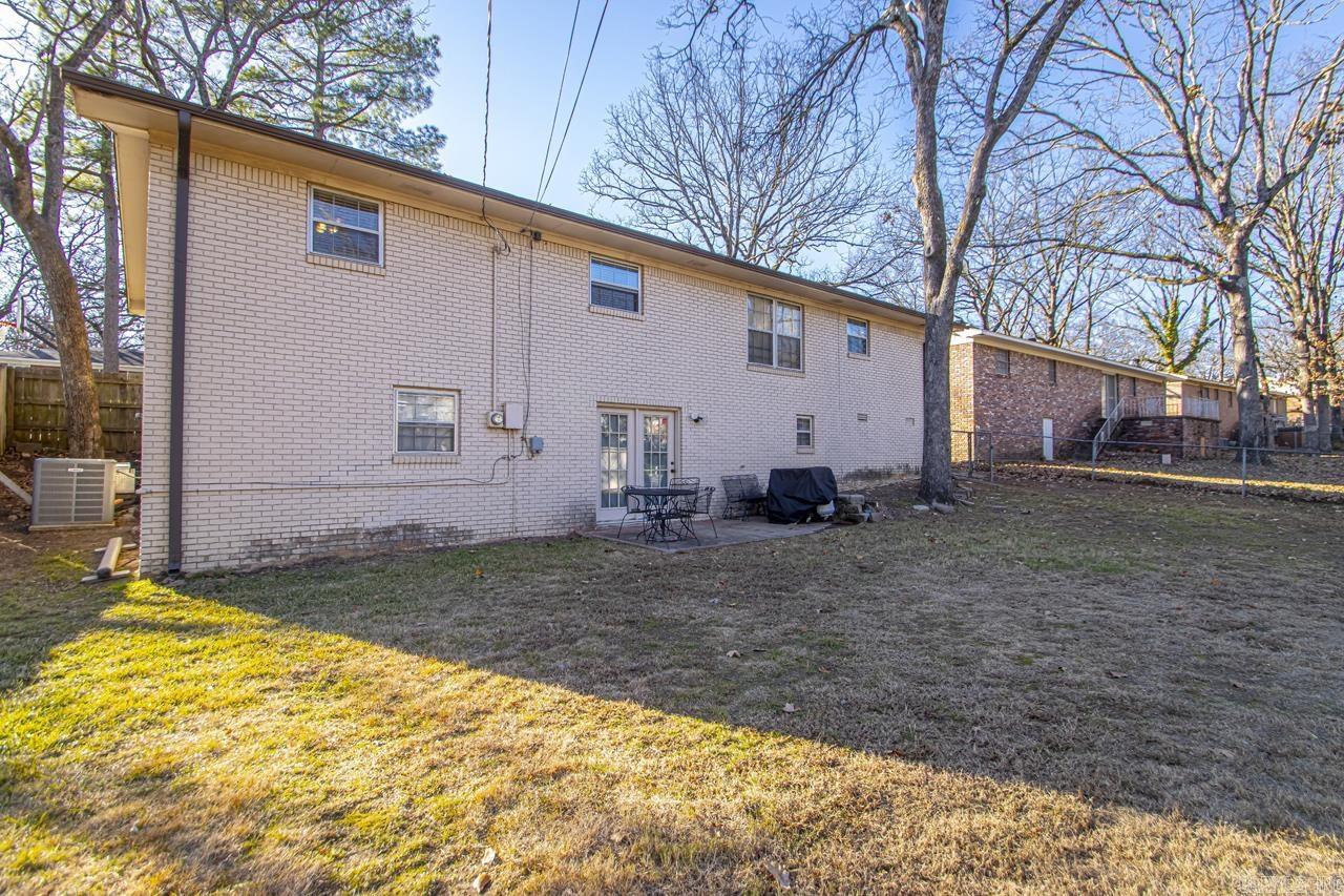 LAKEWOOD - Residential