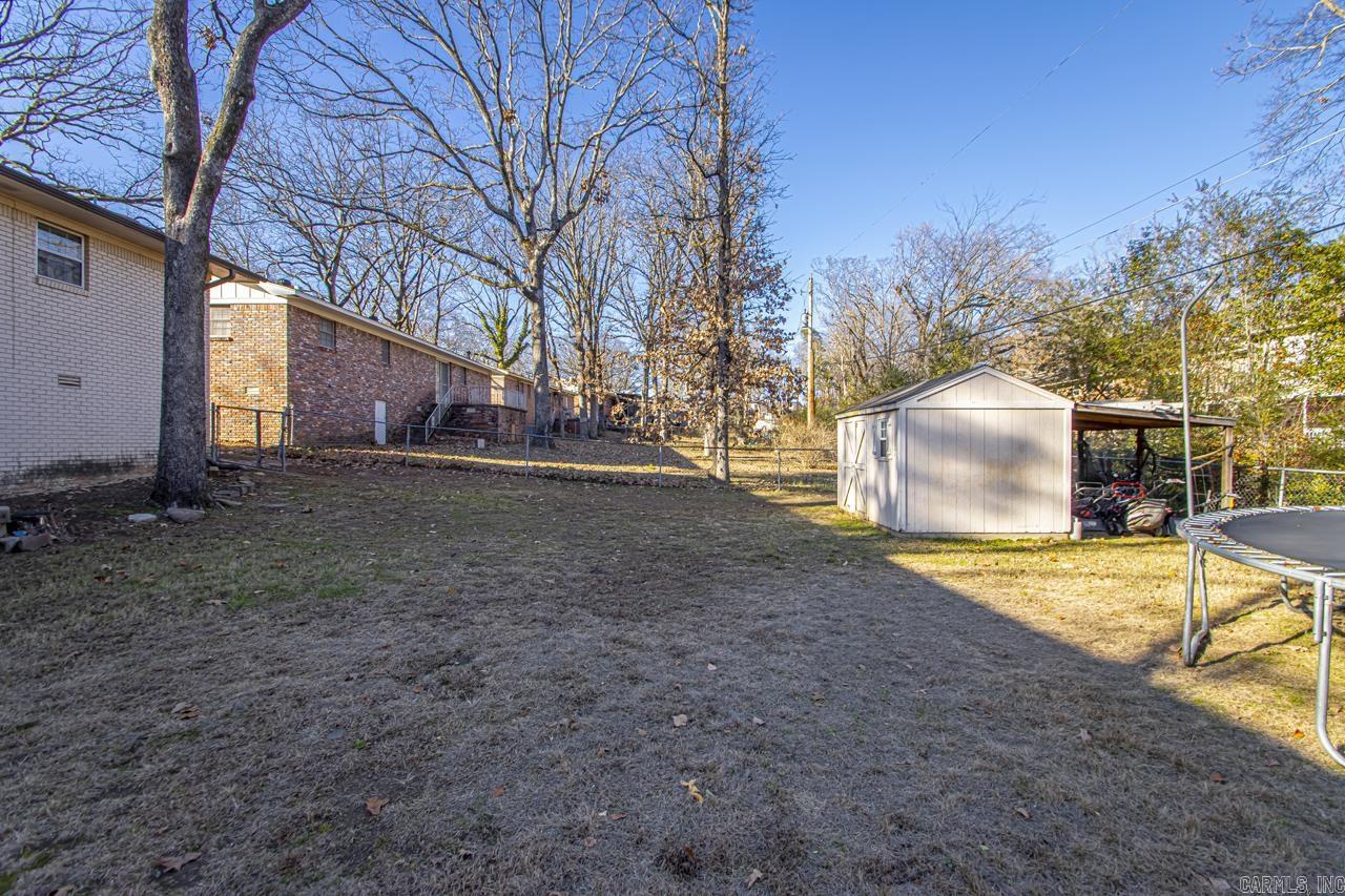 LAKEWOOD - Residential
