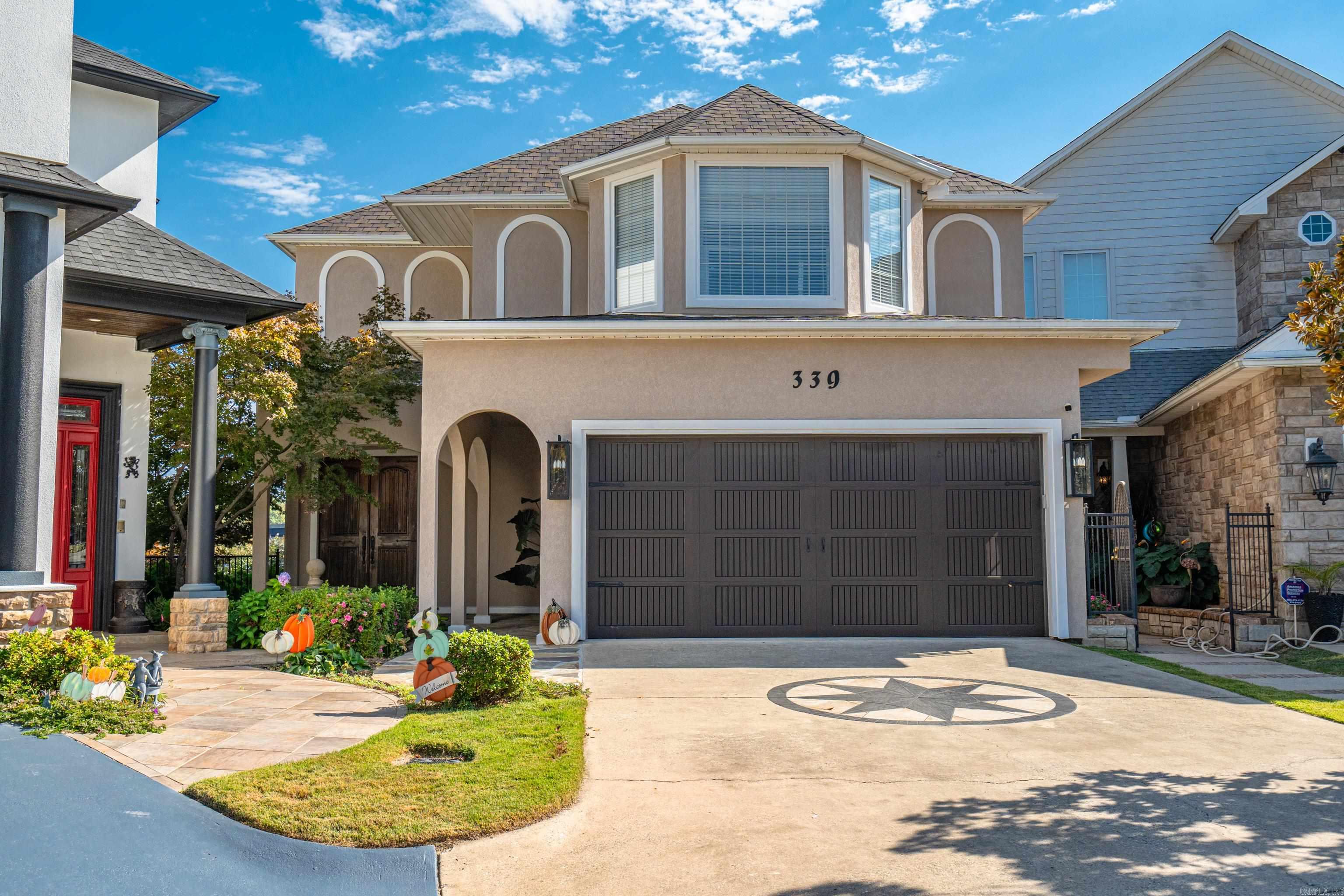 Paradise Lake Village Townhomes - Residential