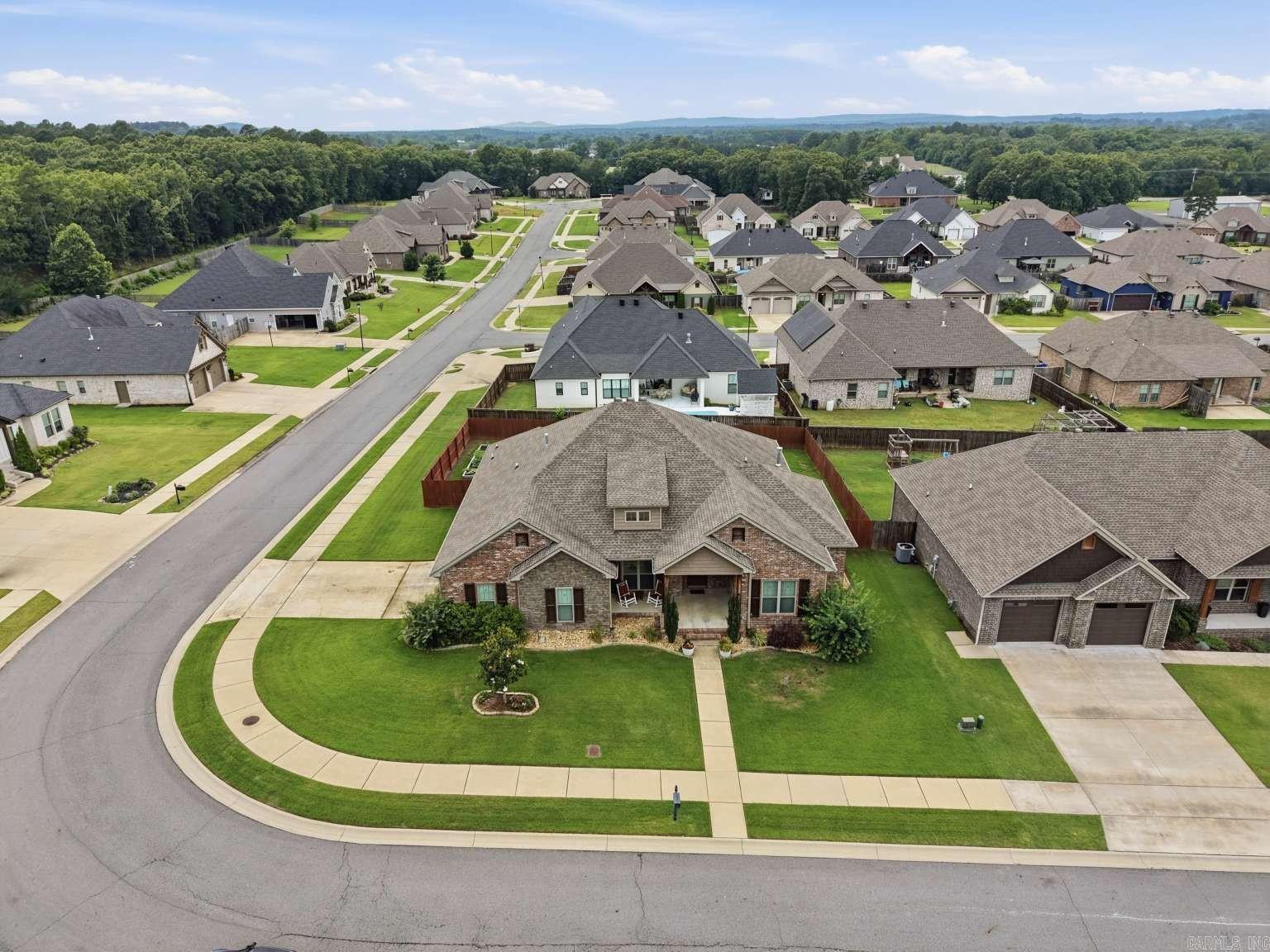 Salem Woods - Residential