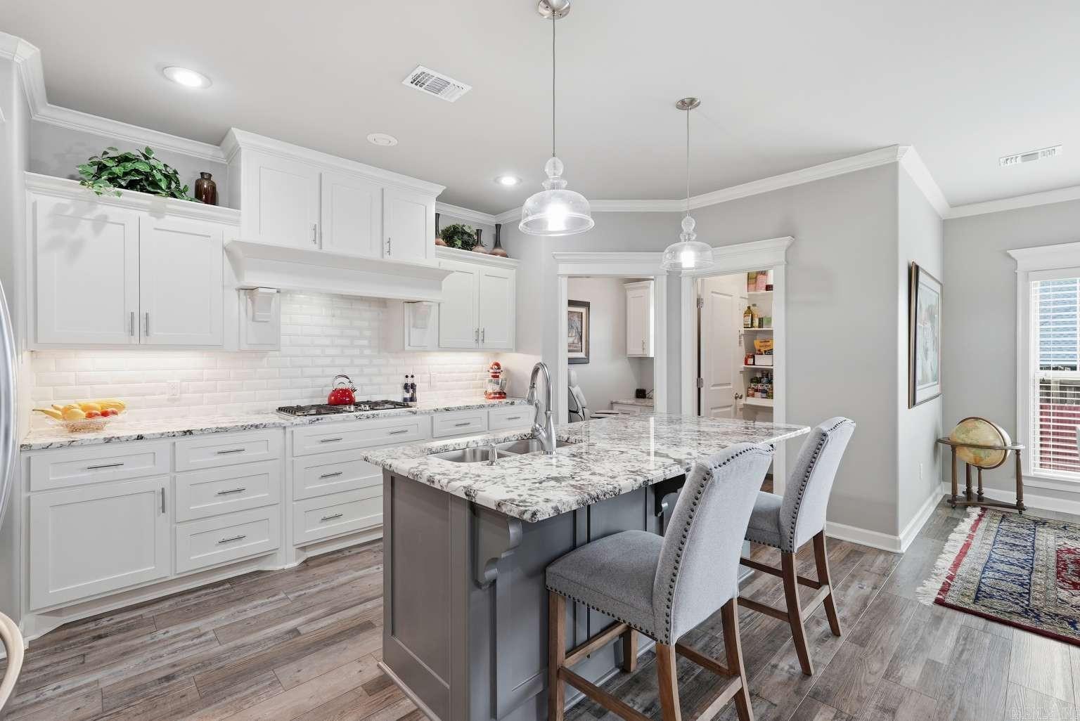Salem Woods - Residential