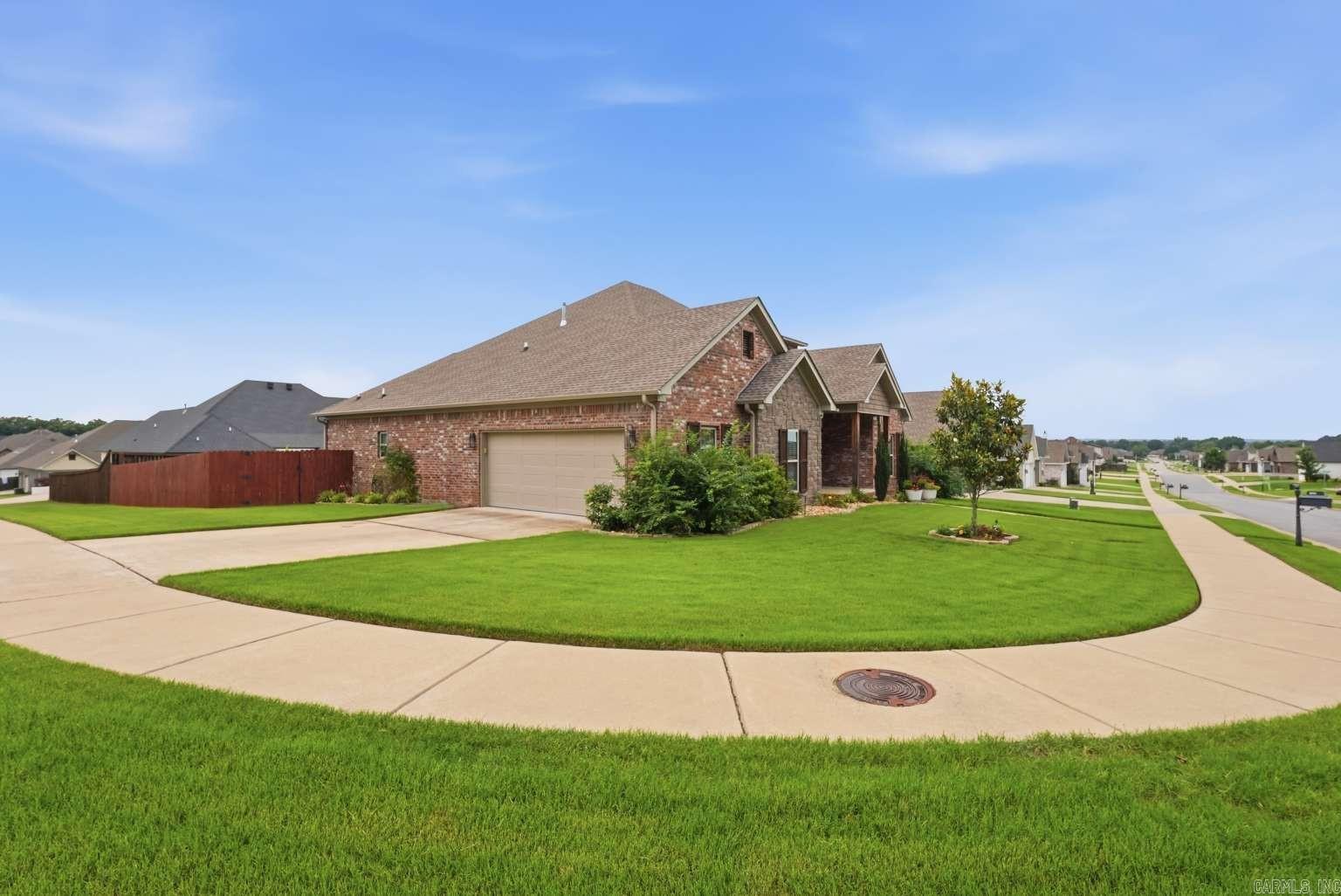Salem Woods - Residential