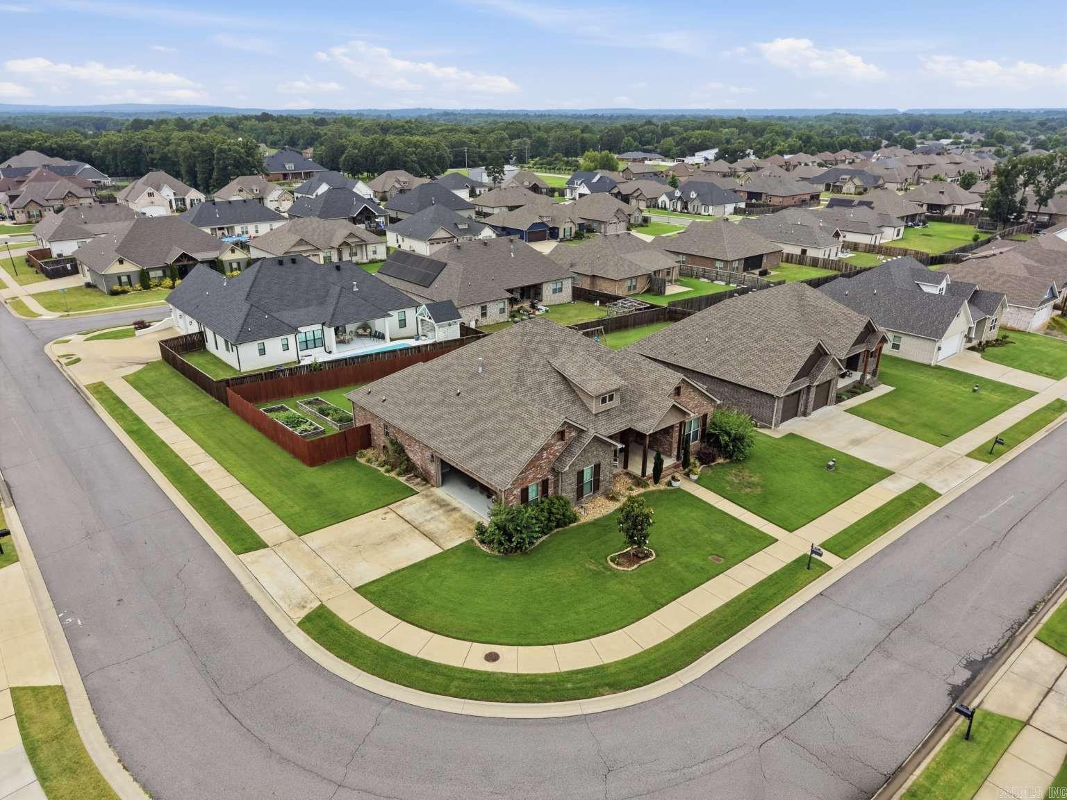 Salem Woods - Residential