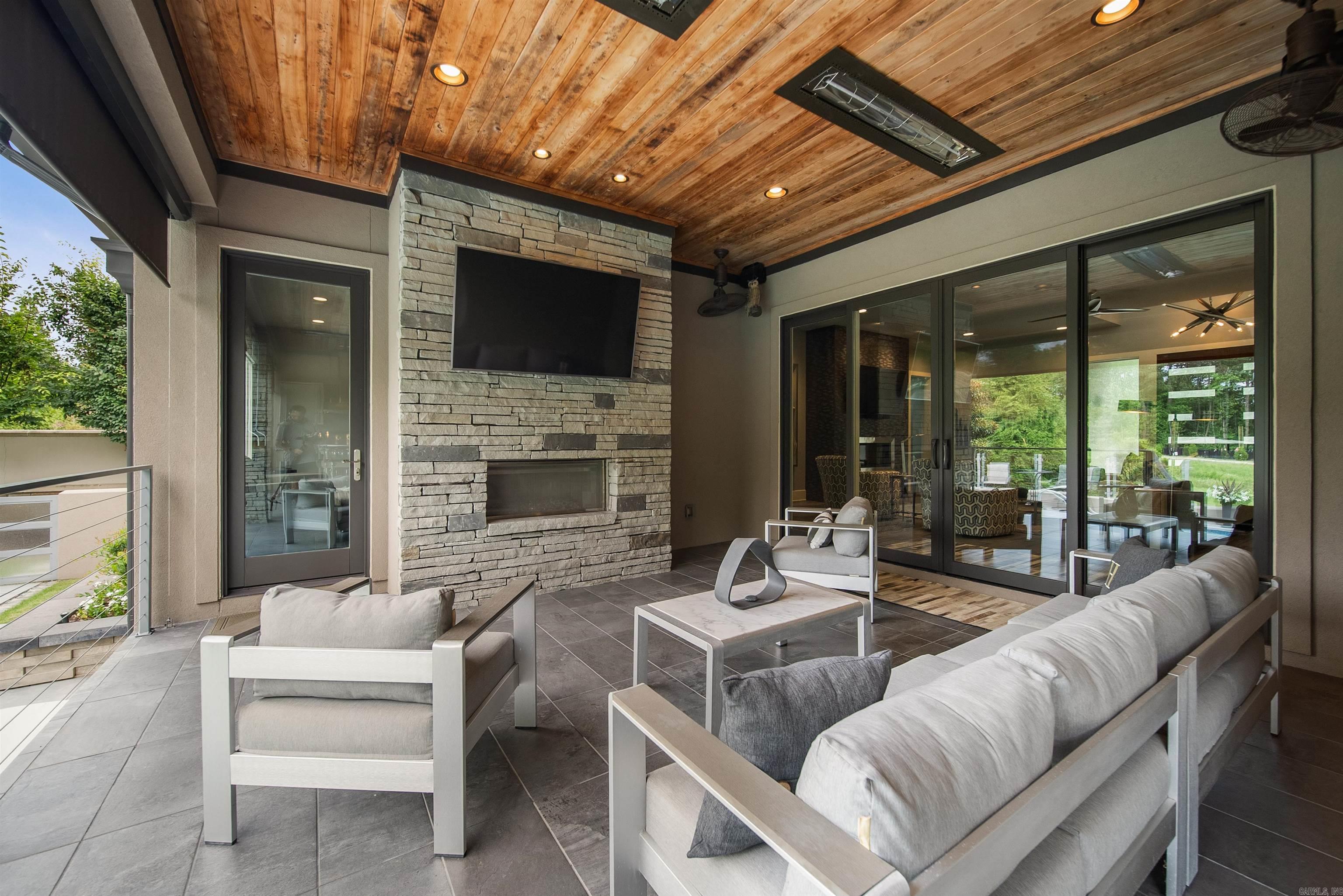 CHENAL VALLEY THE ARBORS - Residential