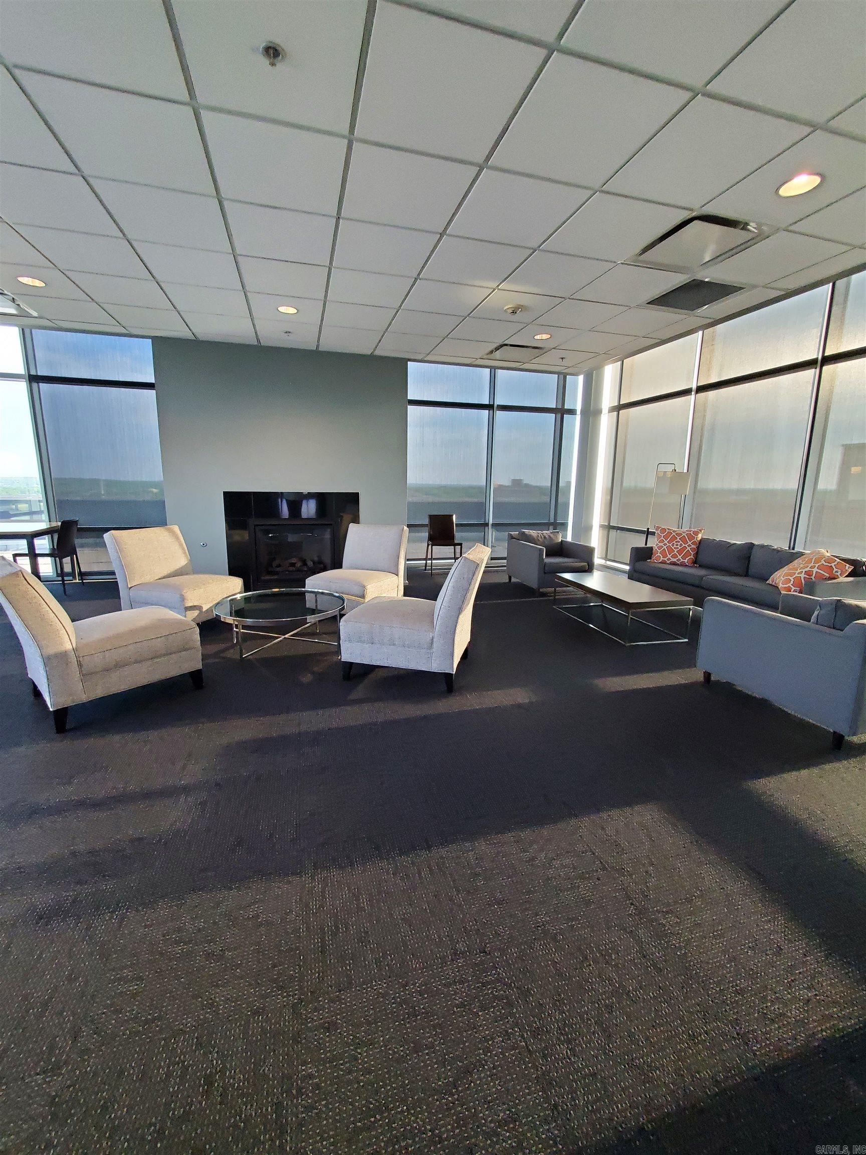 300 THIRD HPR - Residential