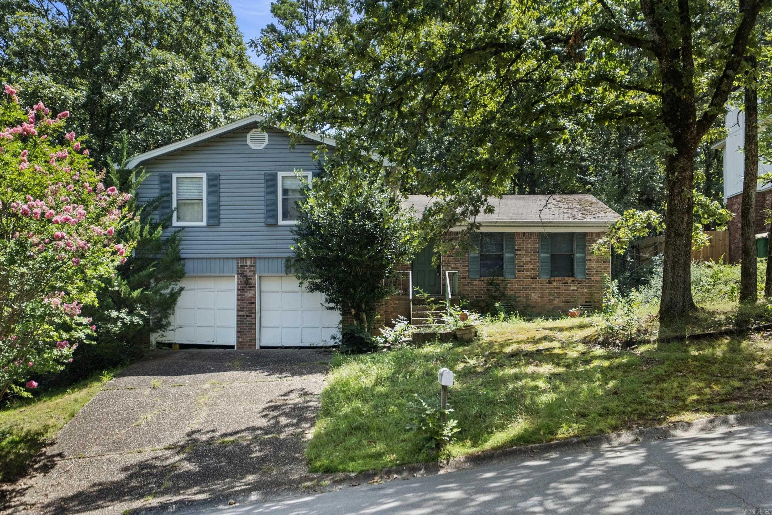 Investor opportunity in the established Marlowe Manor neighborhood of West Little Rock! This fixer-upper offers a great floor plan with two living spaces and plenty of potential for an investor, flipper, or buyer ready to take on a renovation project. The home is in need of updates and repairs but provides a strong starting point for someone with the vision to bring it back to life. Located within approximately one mile of Pulaski Academy and convenient to shopping, dining, schools, and everyday amenities, with a neighborhood park and membership-based community pool nearby. Bring your ideas and transform 1417 Stonehenge Place into something special.