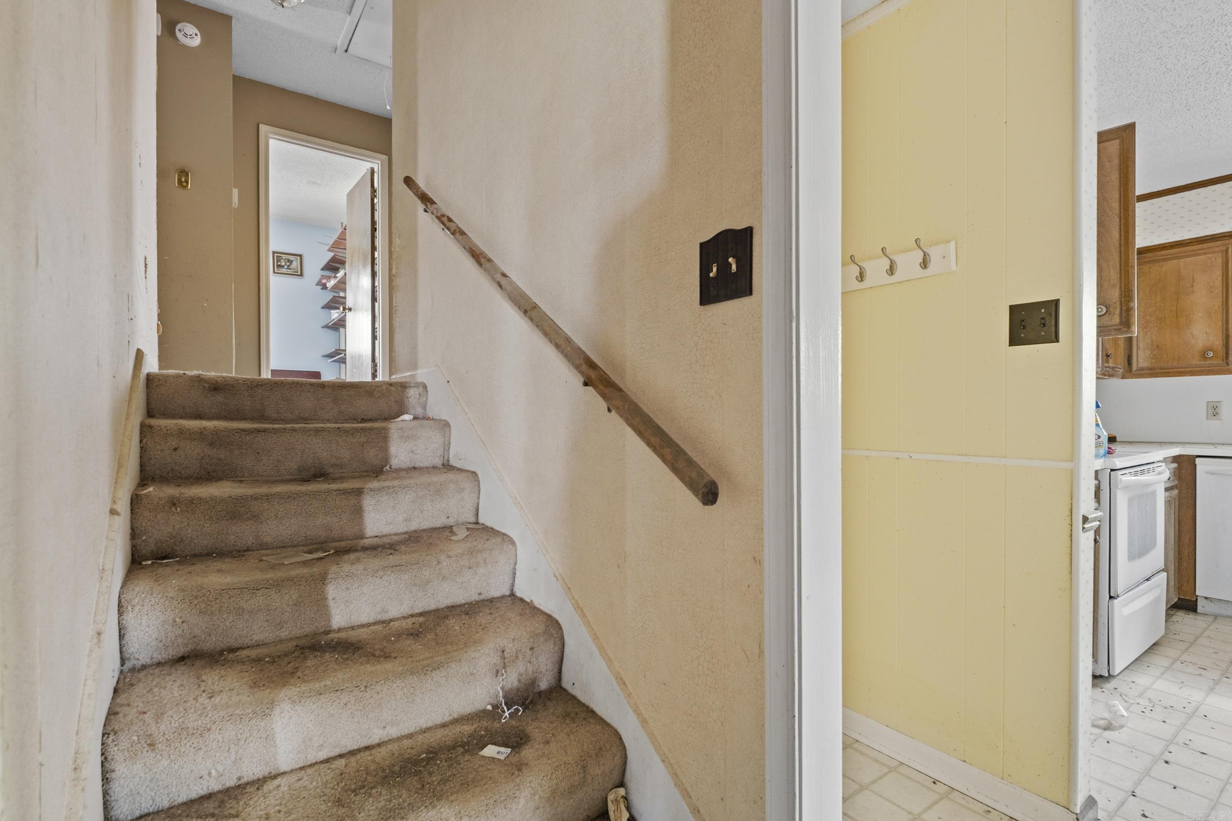 MARLOWE MANOR - Residential