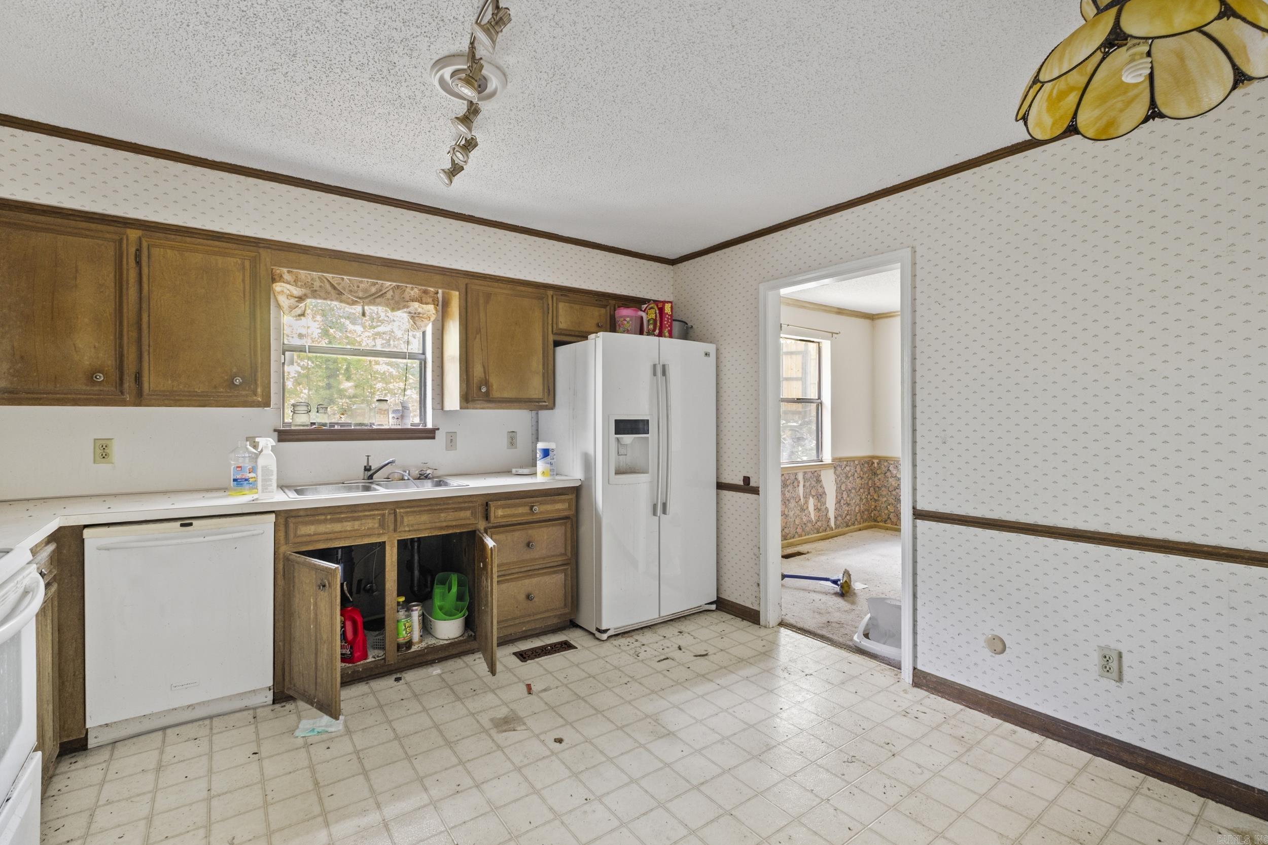 MARLOWE MANOR - Residential